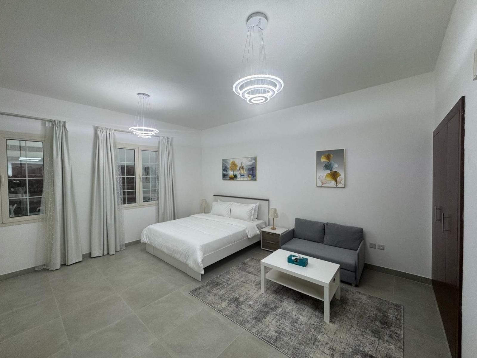 England Cluster International - Bright,spacious And Well Furnished Dubai