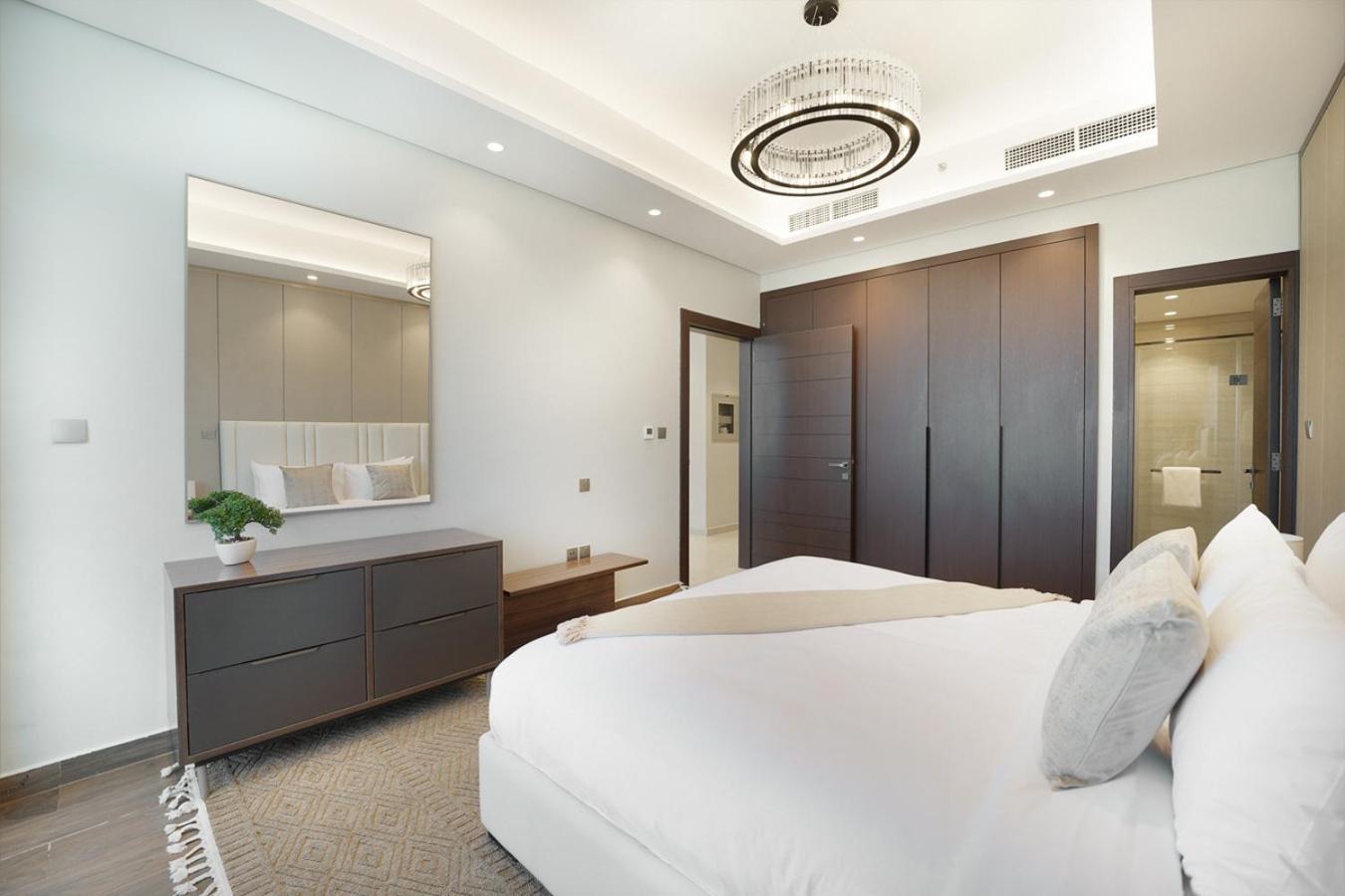 Easygo- Luxury 1br With Burj Khalifa View And Lavish Amenities Dubai