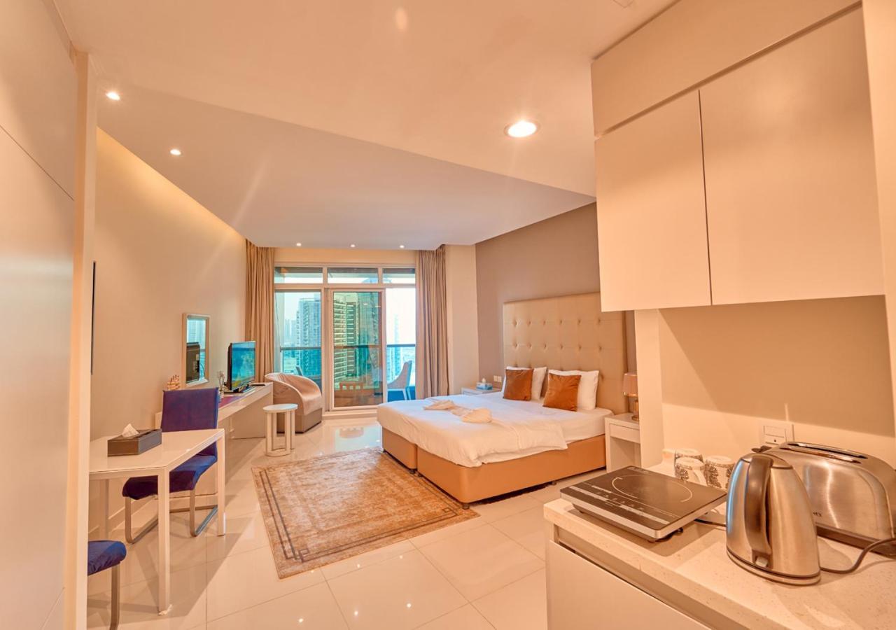 Cozy Studio Hideaway In Luxe Business Bay By Voye Homes Apartment Dubai