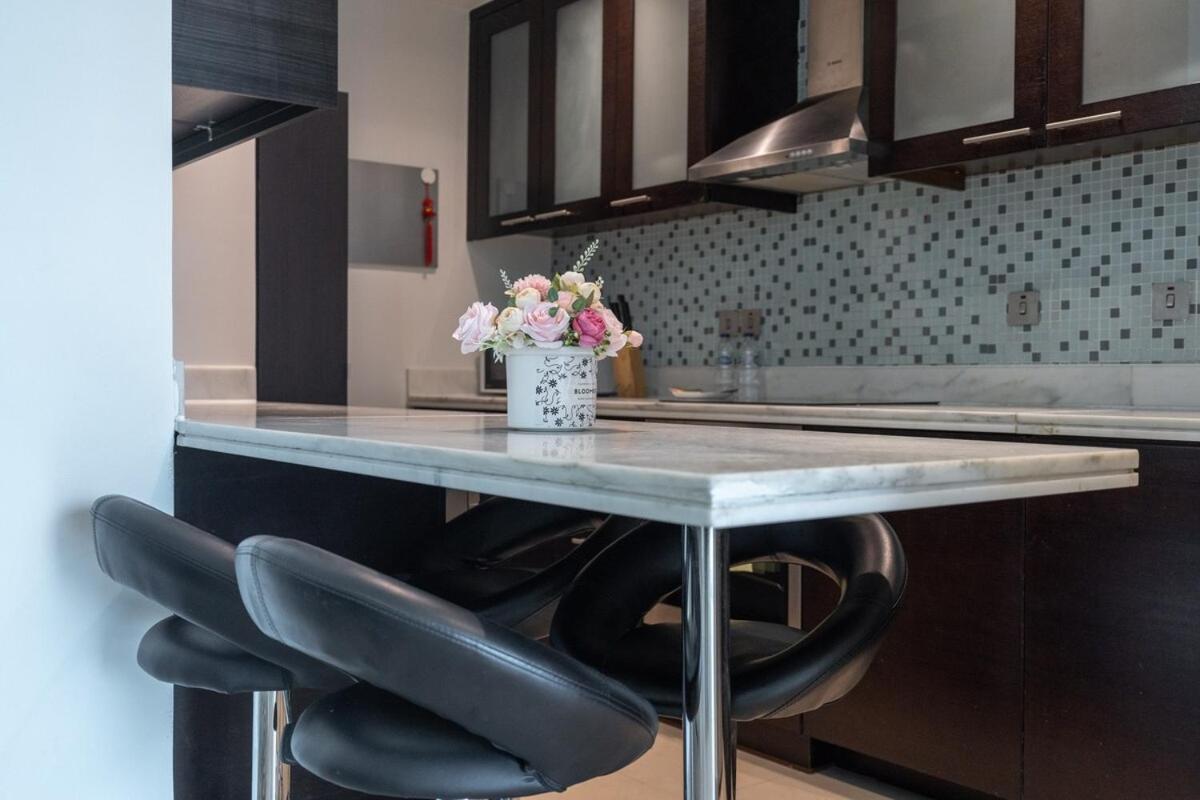 Relaxing Stylish 1-bedroom Perfect For Family In Business Bay *
