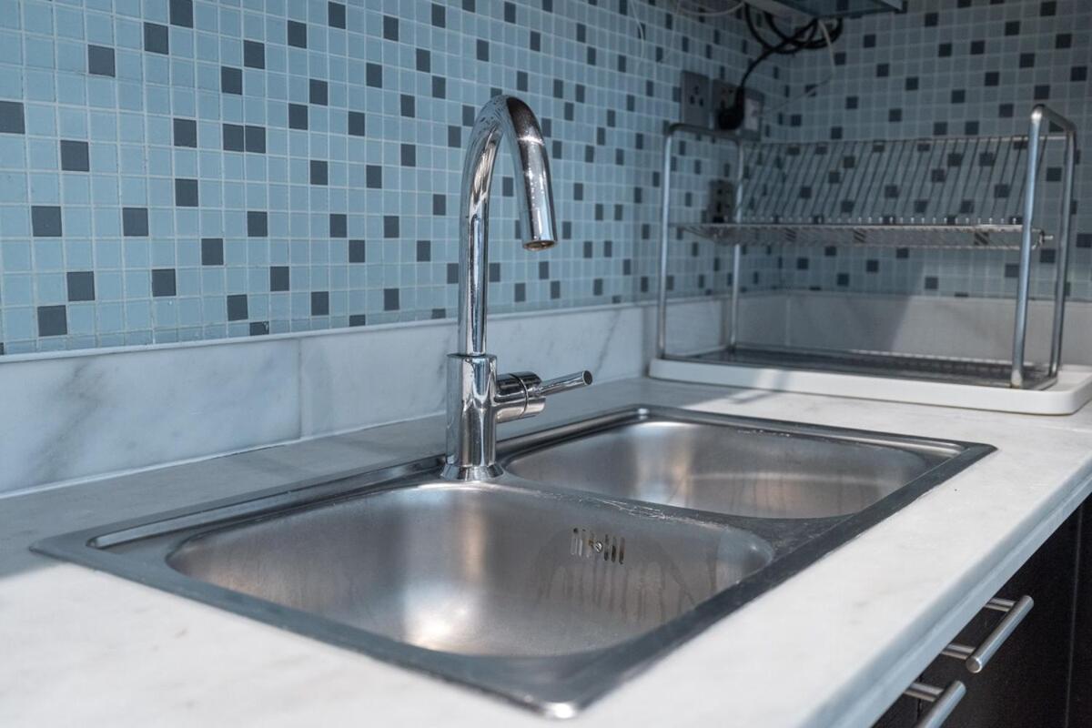 Relaxing Stylish 1-bedroom Perfect For Family In Business Bay Dubai