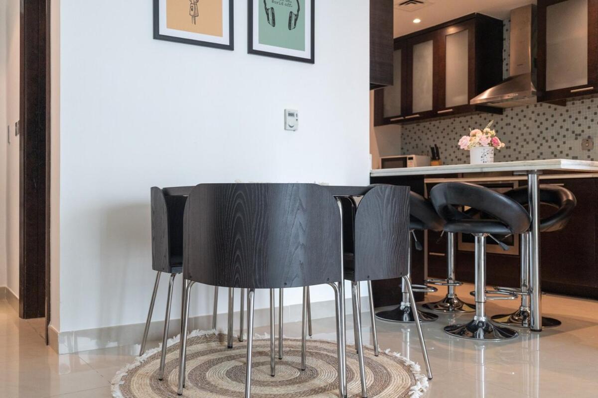 Relaxing Stylish 1-bedroom Perfect For Family In Business Bay * Dubai