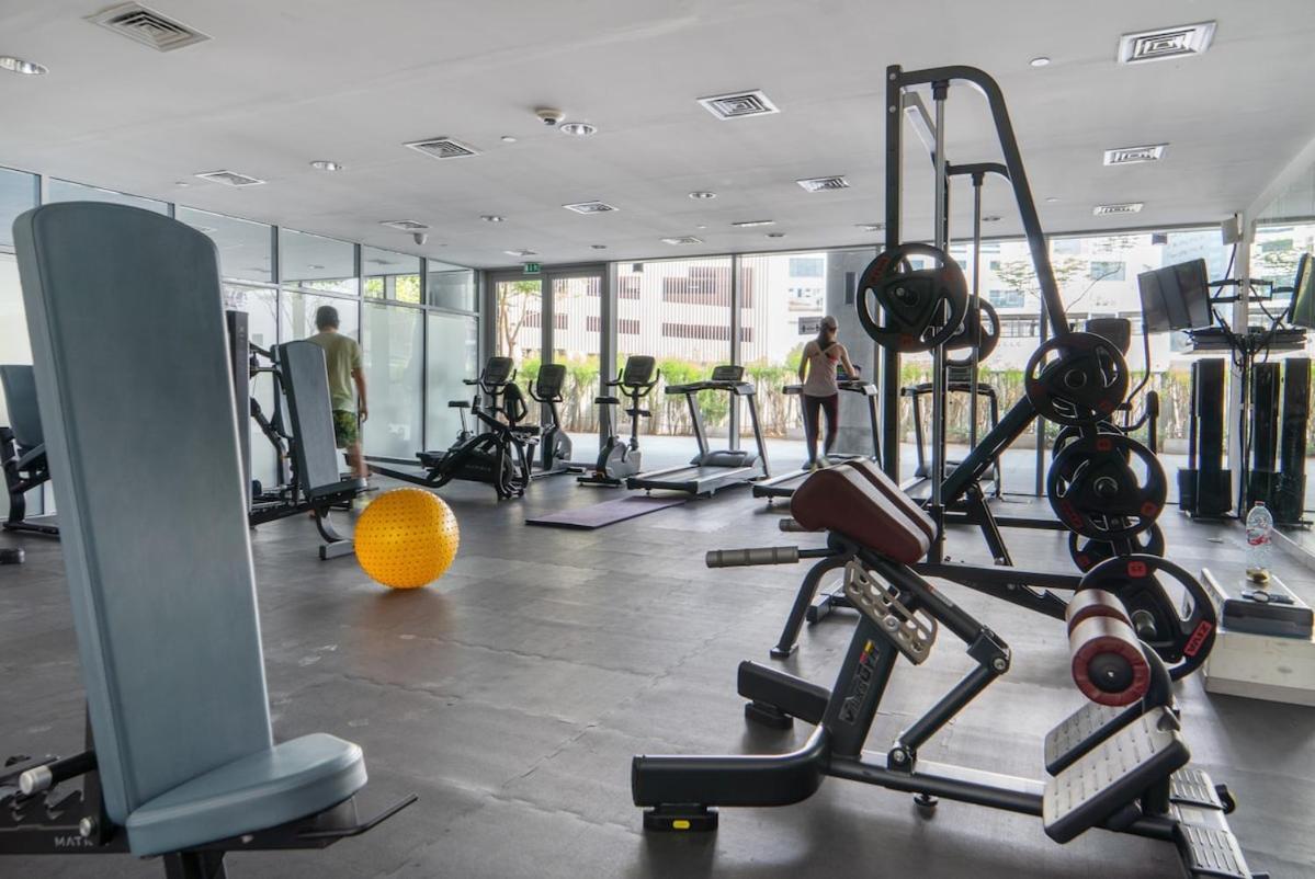 Relaxing Stylish 1-bedroom Perfect For Family In Business Bay Dubai