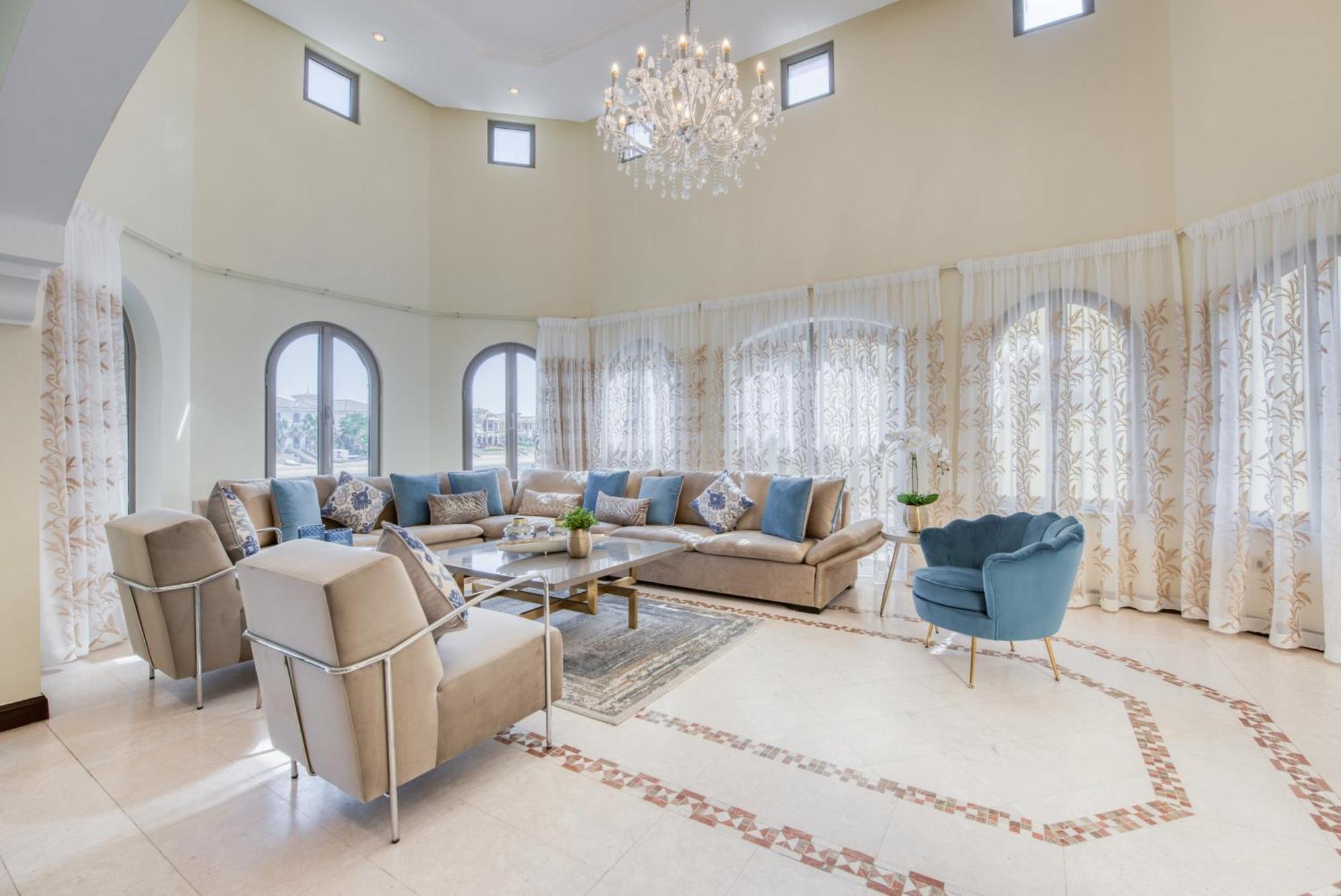 Luxurious With Access & Private Pool Villa *