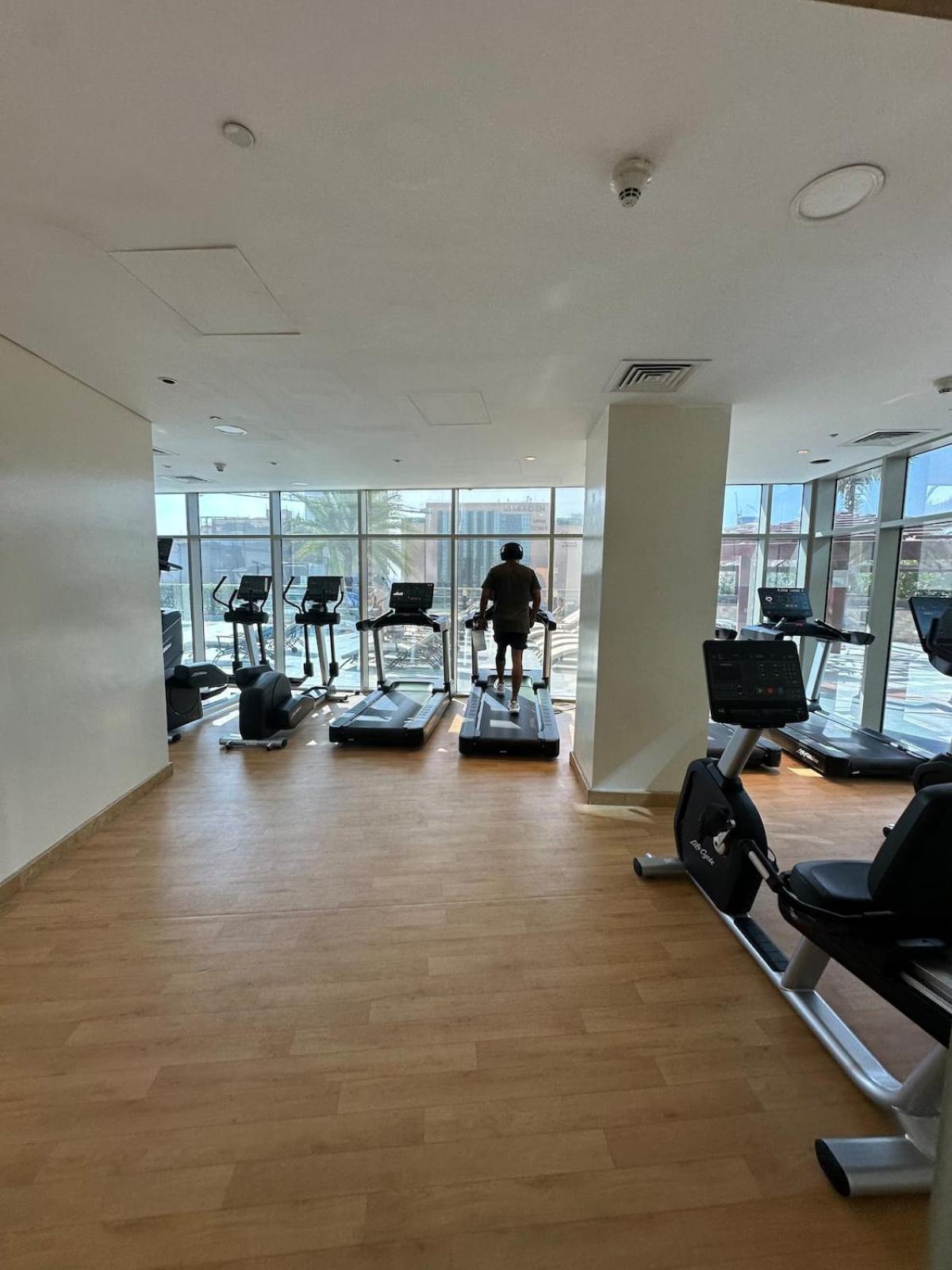 Apartment Ocean Heights Palm View 1 Bedroom Dubai