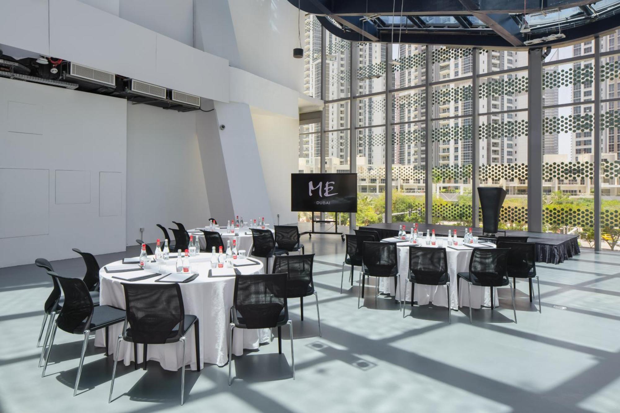 Hotel Me By Melia Dubai