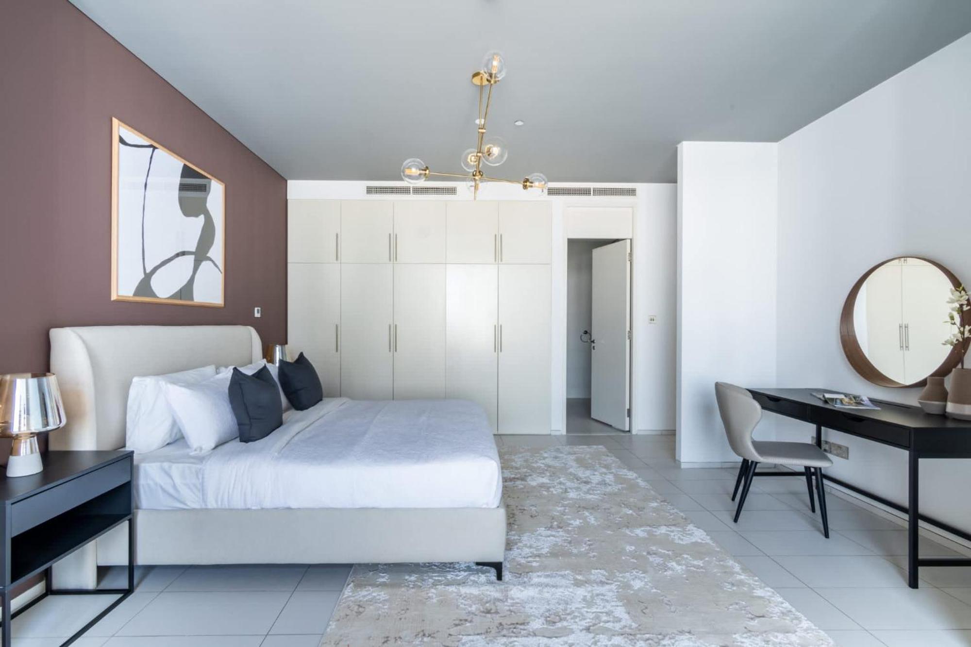 Silkhaus Contemporary 1bdr With Downtown View In Difc *