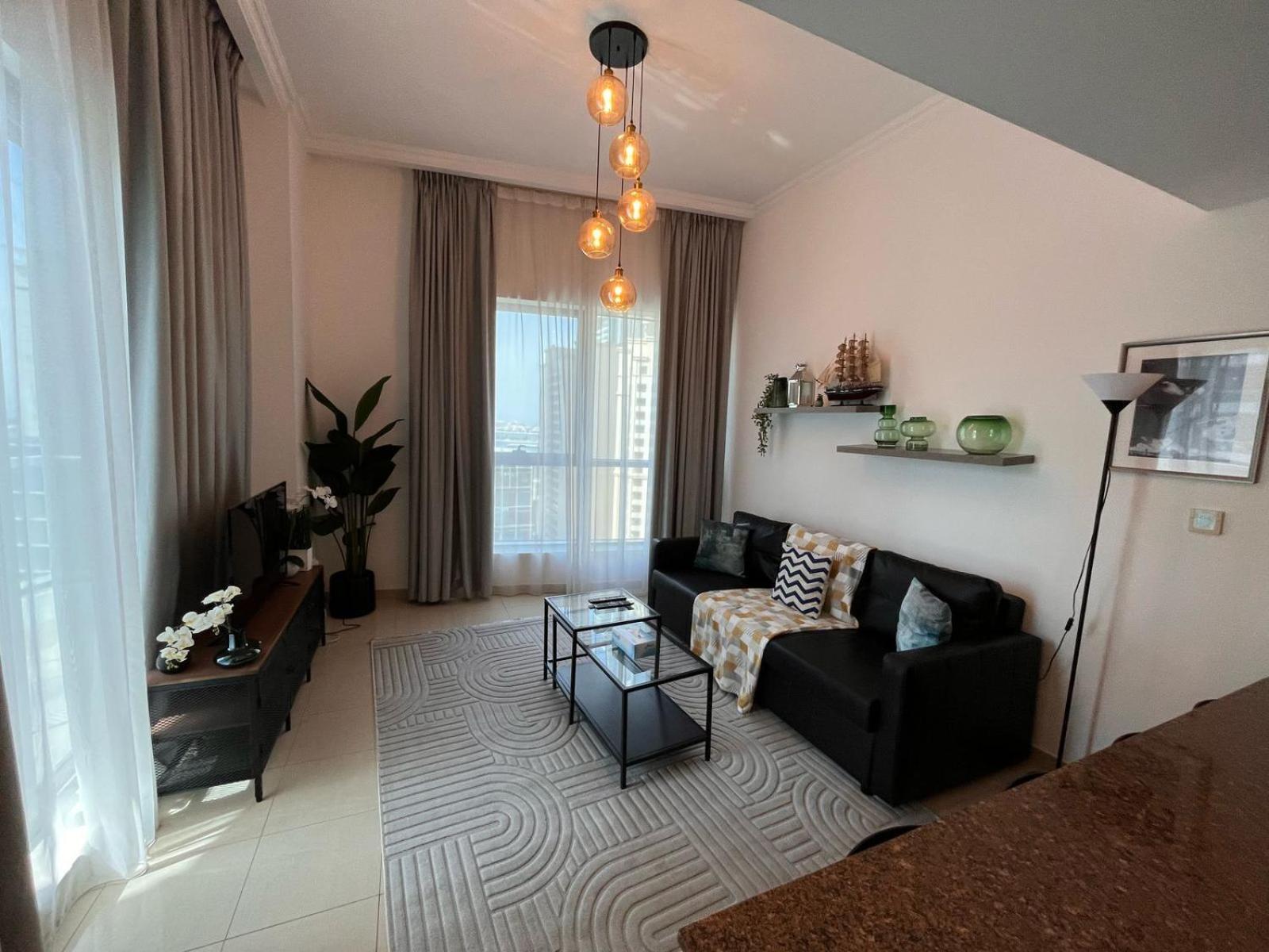 Apartment Ultimate / 2 Beds / Marina Views / Location In The Heart Of Marina / Perfect Vacation