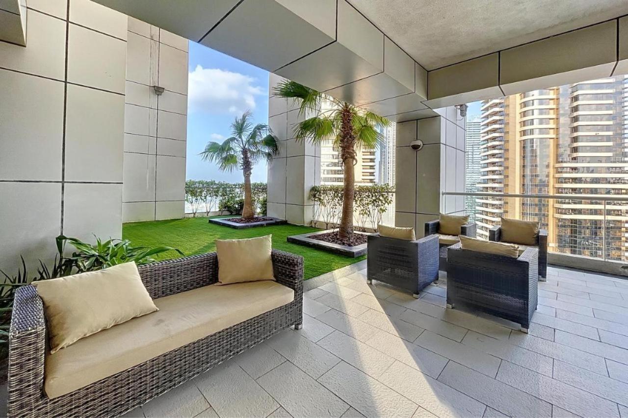 Marina & Palm View - High Floor 2br Near Jbr Apartment Dubai
