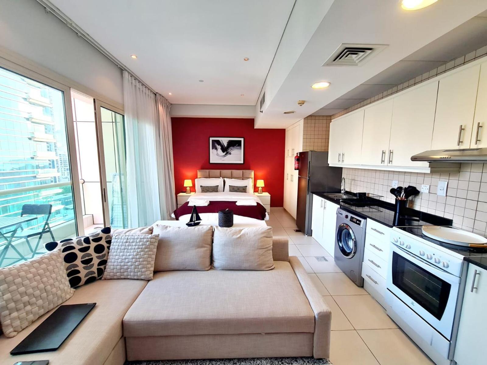 Sunrise Homes - A Cozy Studio Next To Jbr Beach Apartment