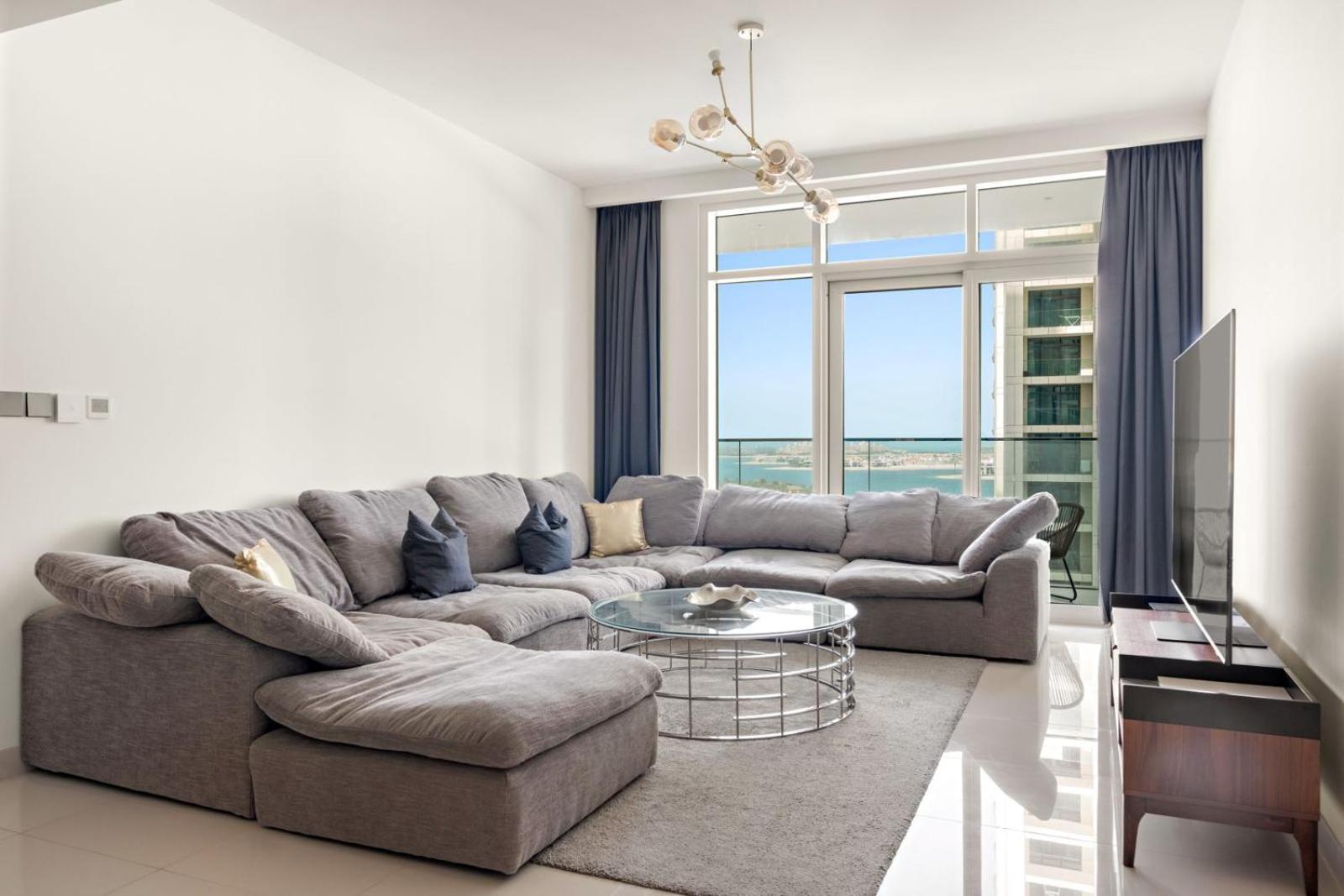 Luxury 1br In Sunrise Bay Apartment Dubai