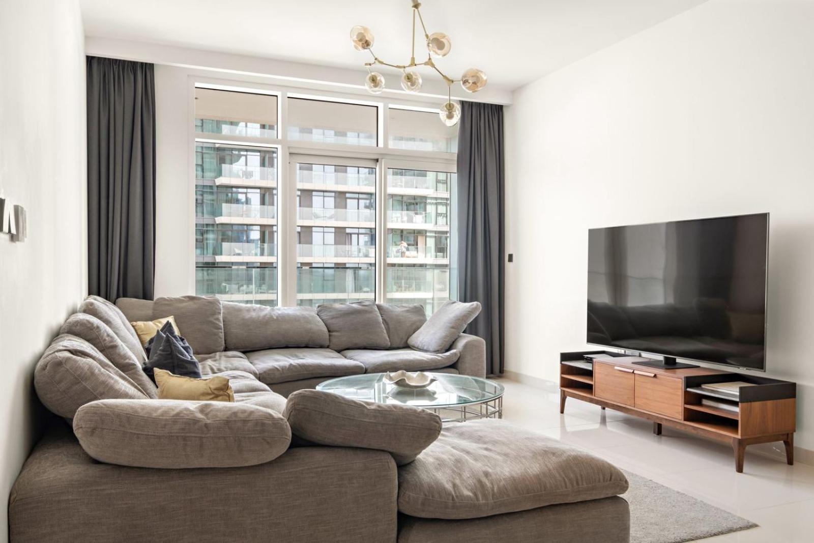 Luxury 1br In Sunrise Bay