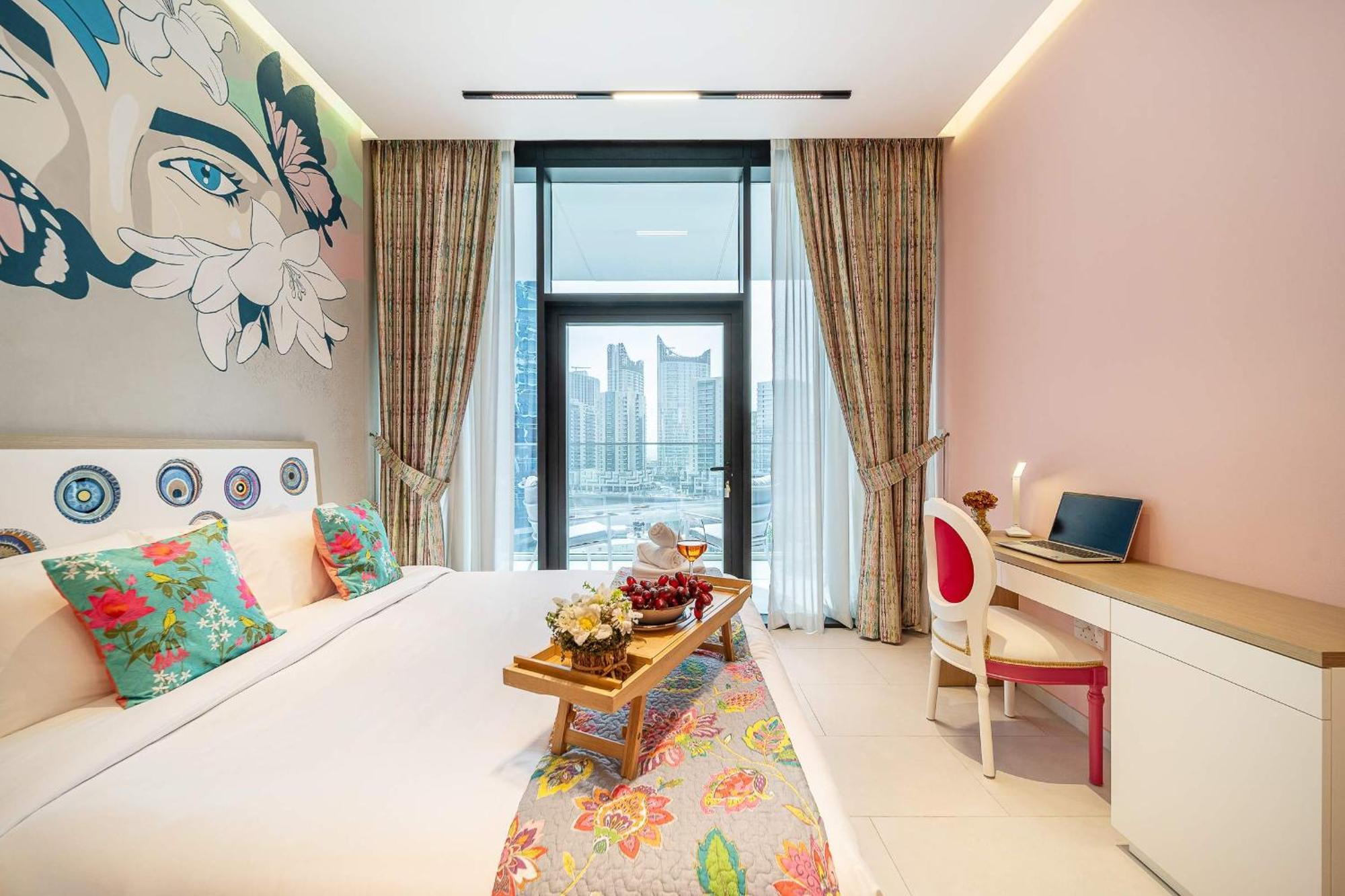 Airstay - Vibrant With Canal Views - Near Burj Khalifa - Monthly Offer Available *