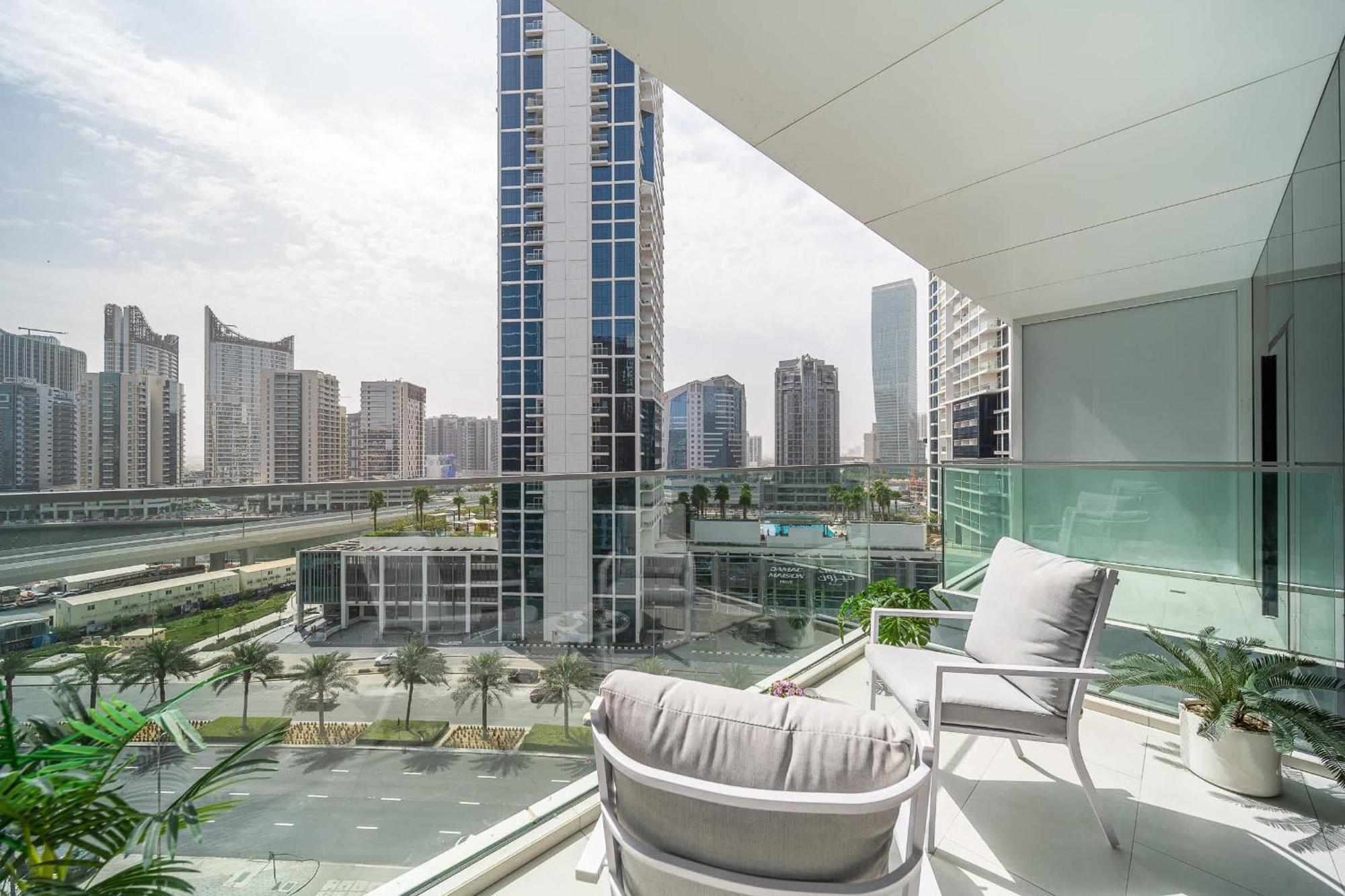Airstay - Vibrant With Canal Views - Near Burj Khalifa - Monthly Offer Available * Dubai