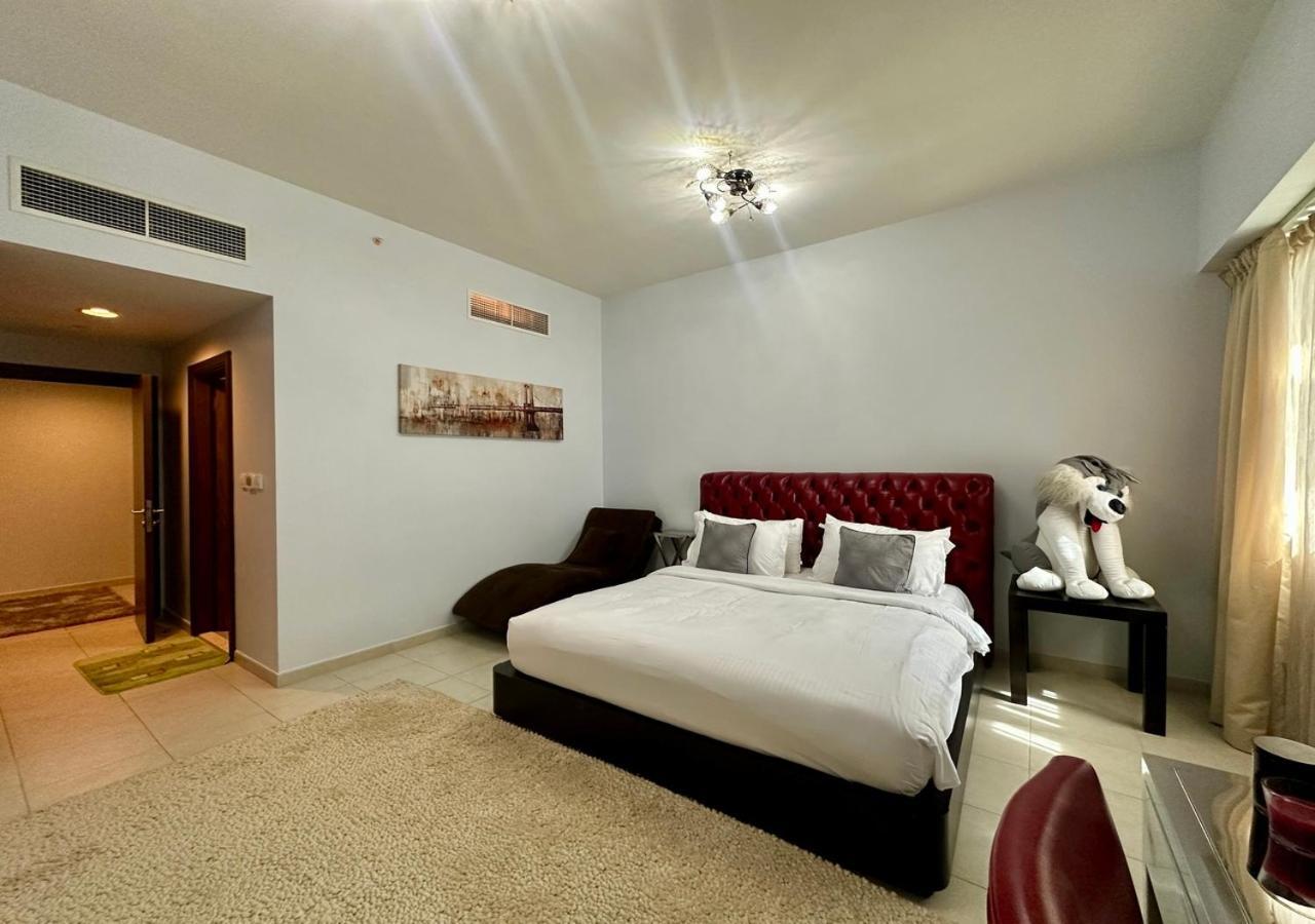 Stylish 1br In Executive Tower *