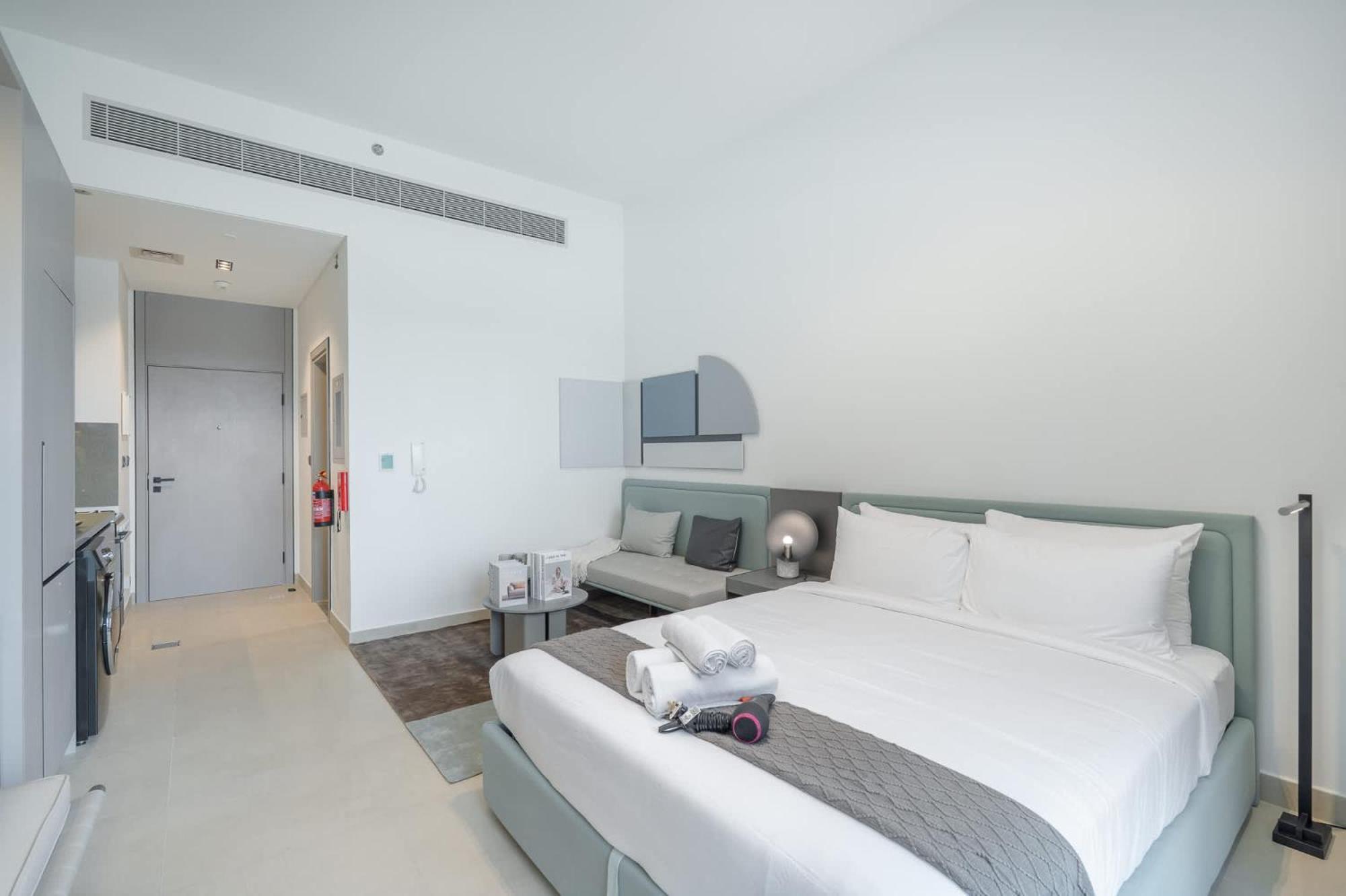 Apartment A Perfect In Mag 980 That Sleeps 2 Dubai