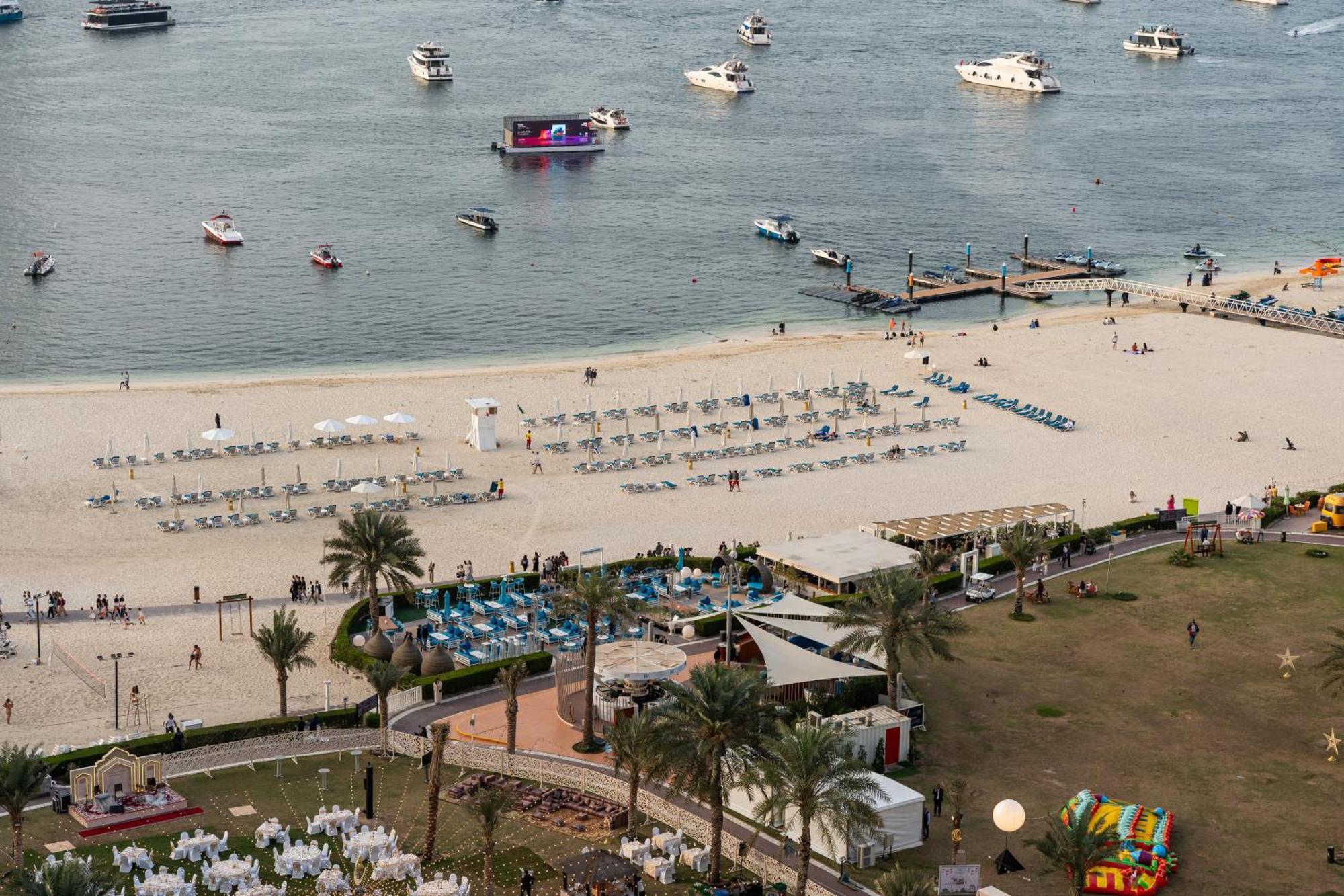 Access 4 Bedroom Jbr Dubai