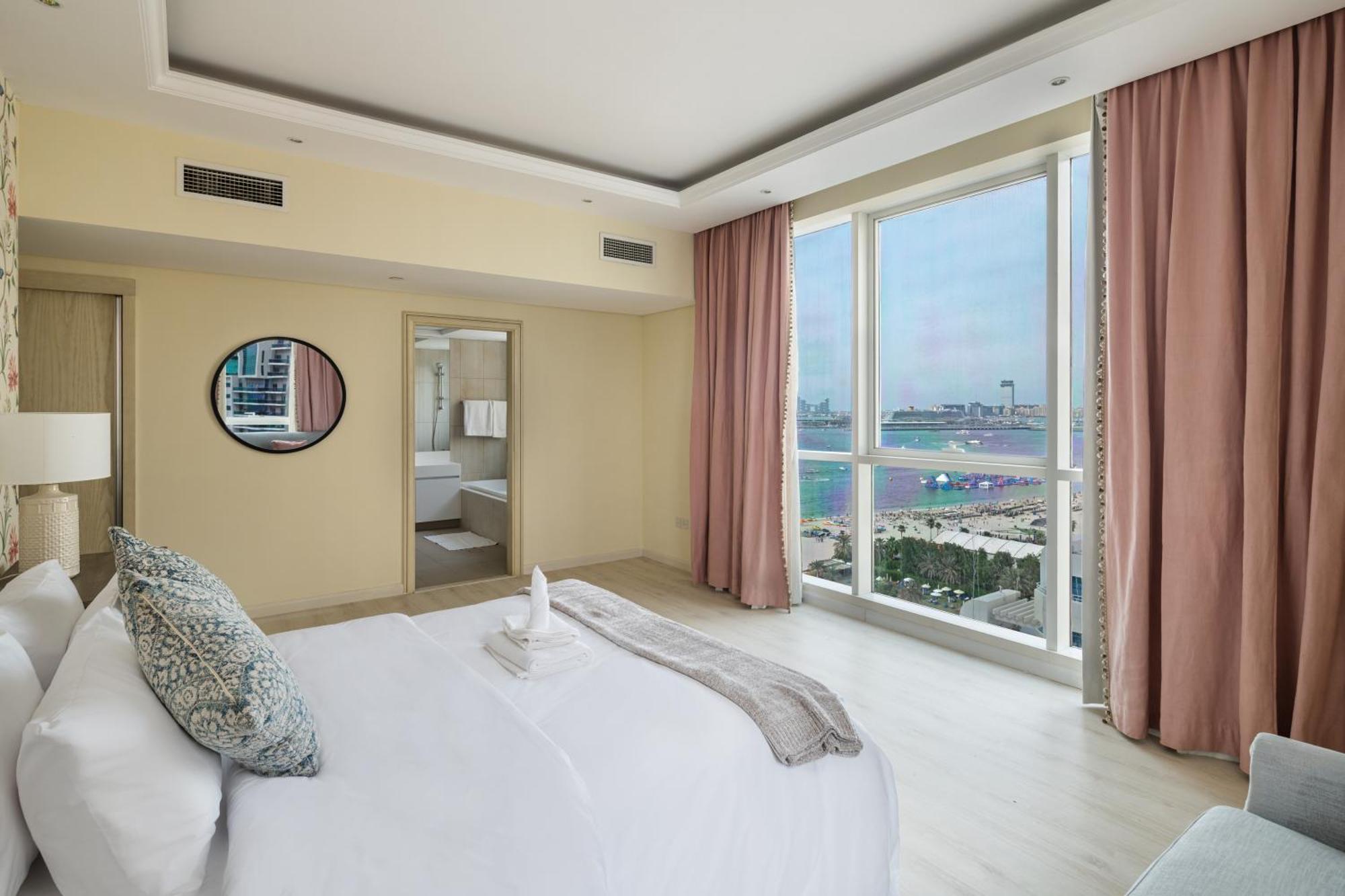 Access 4 Bedroom Jbr Dubai