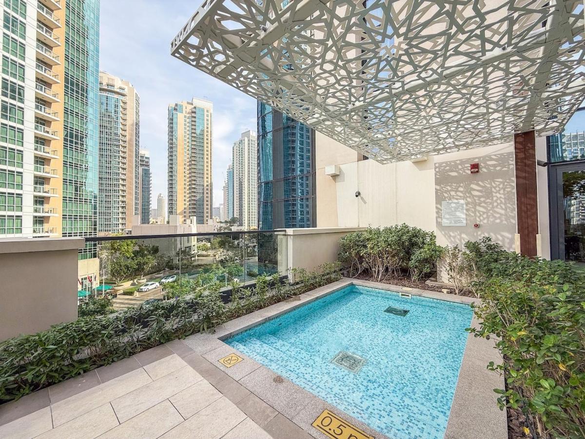 Apartment Luxury 4br With Hermes Touch & Burj Khalifa View Dubai