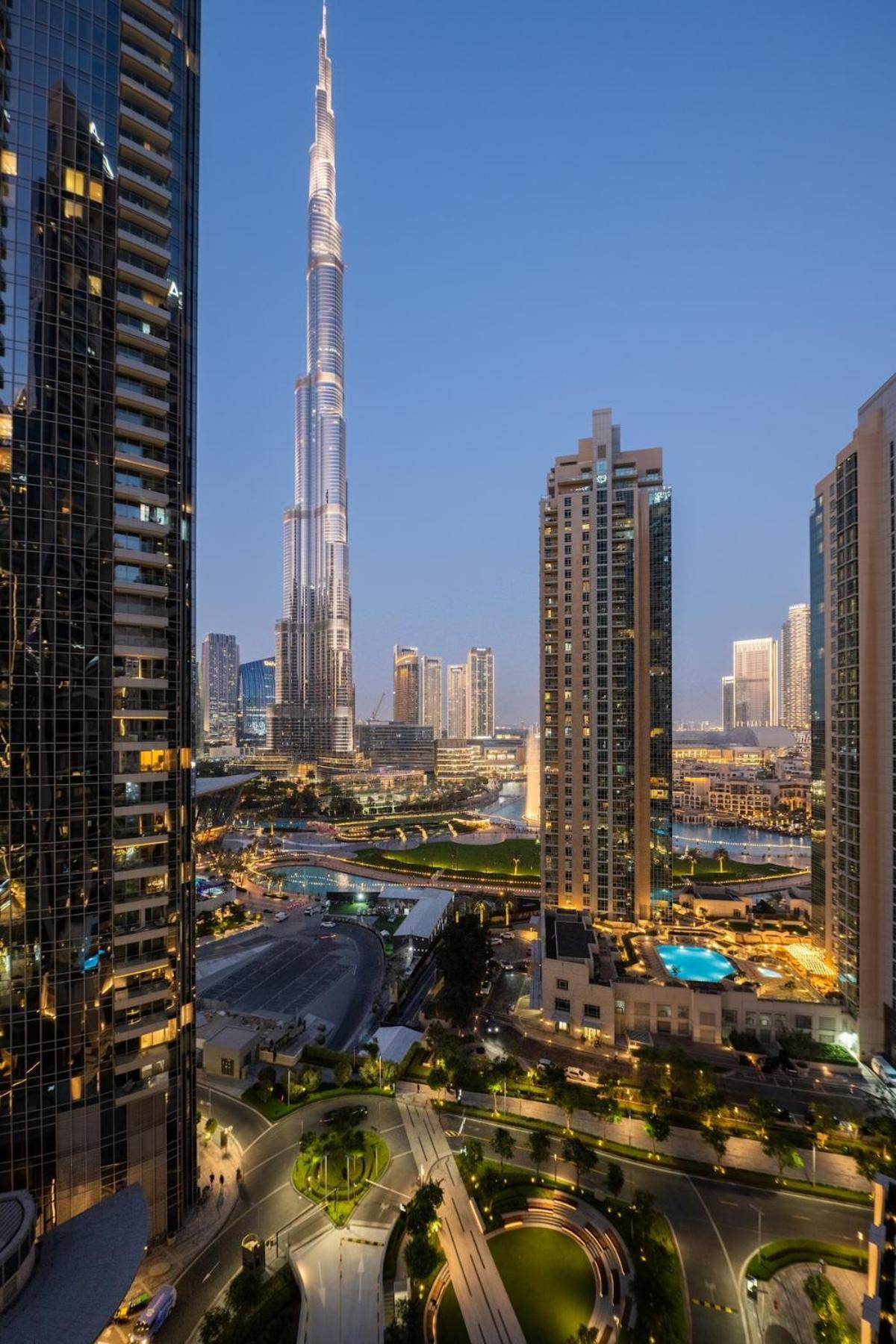 Apartment Luxury 4br With Hermes Touch & Burj Khalifa View Dubai
