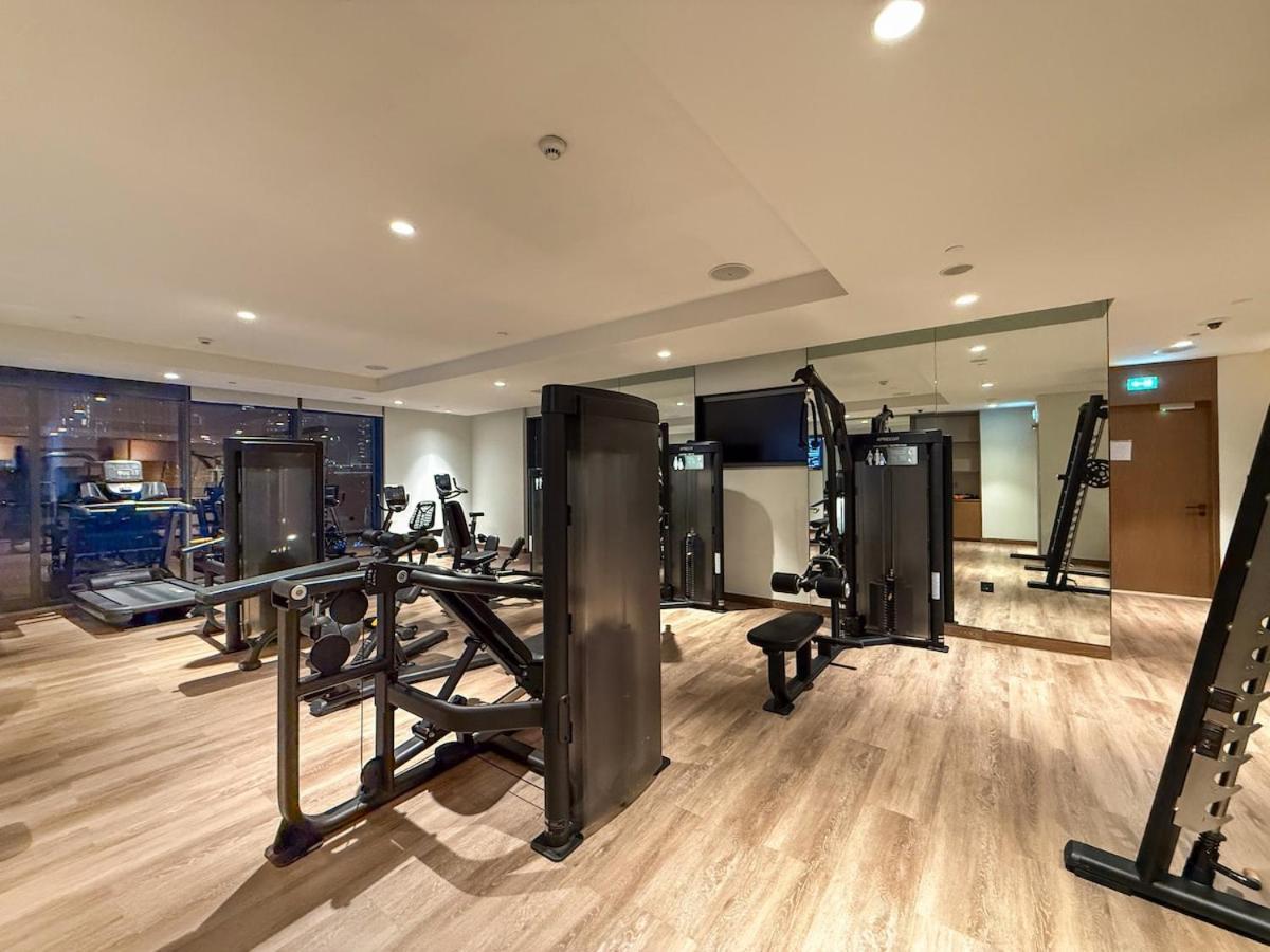 Luxury 4br With Hermes Touch & Burj Khalifa View *