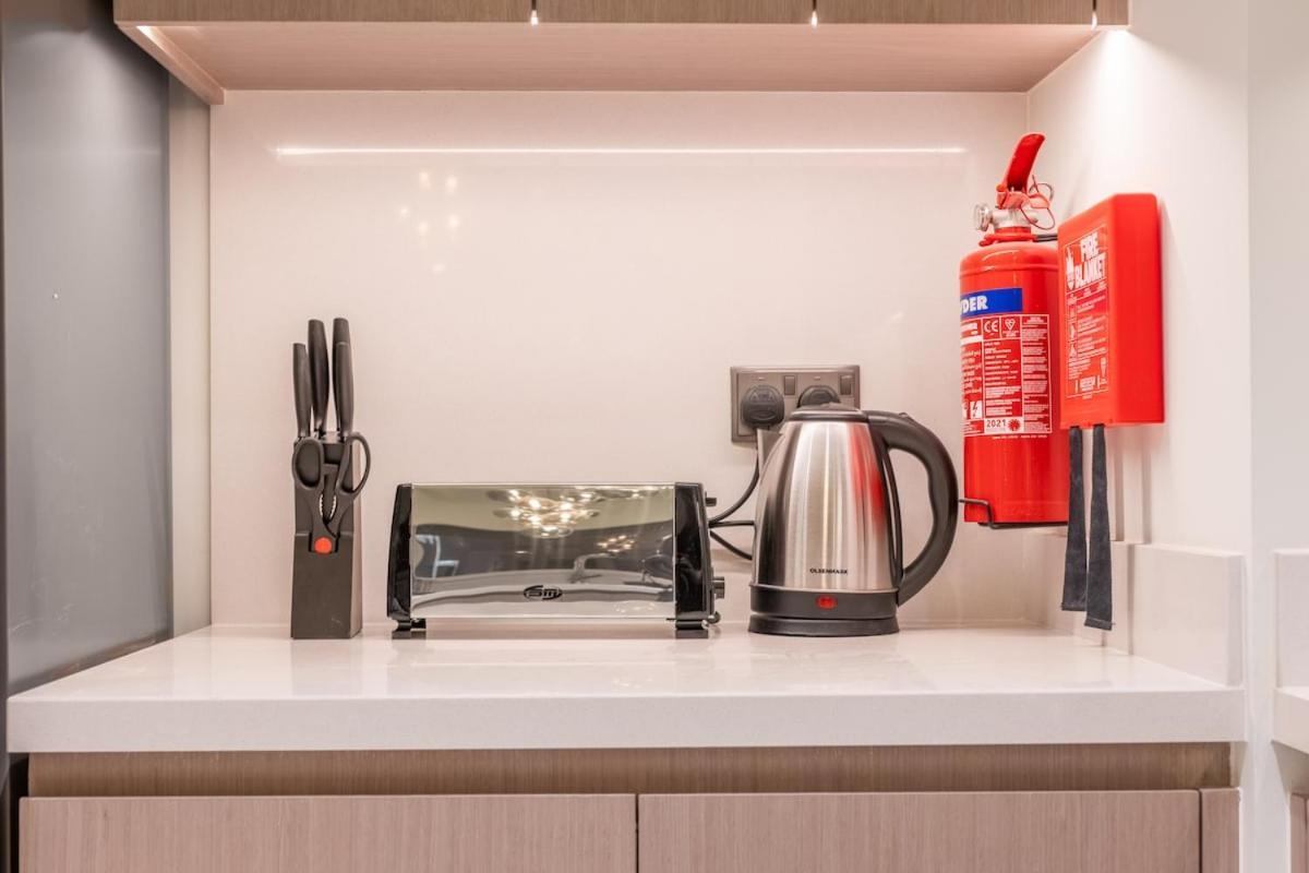 Apartment Luxury 4br With Hermes Touch & Burj Khalifa View