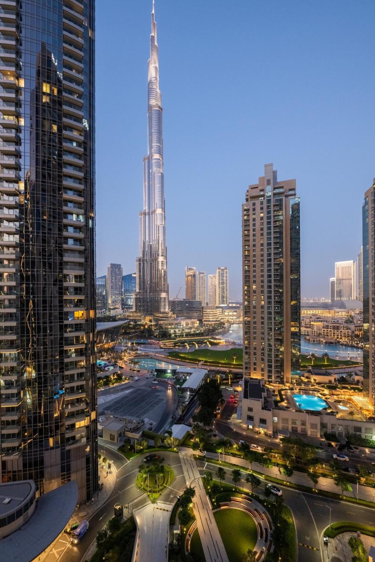 Luxury 4br With Hermes Touch & Burj Khalifa View Apartment