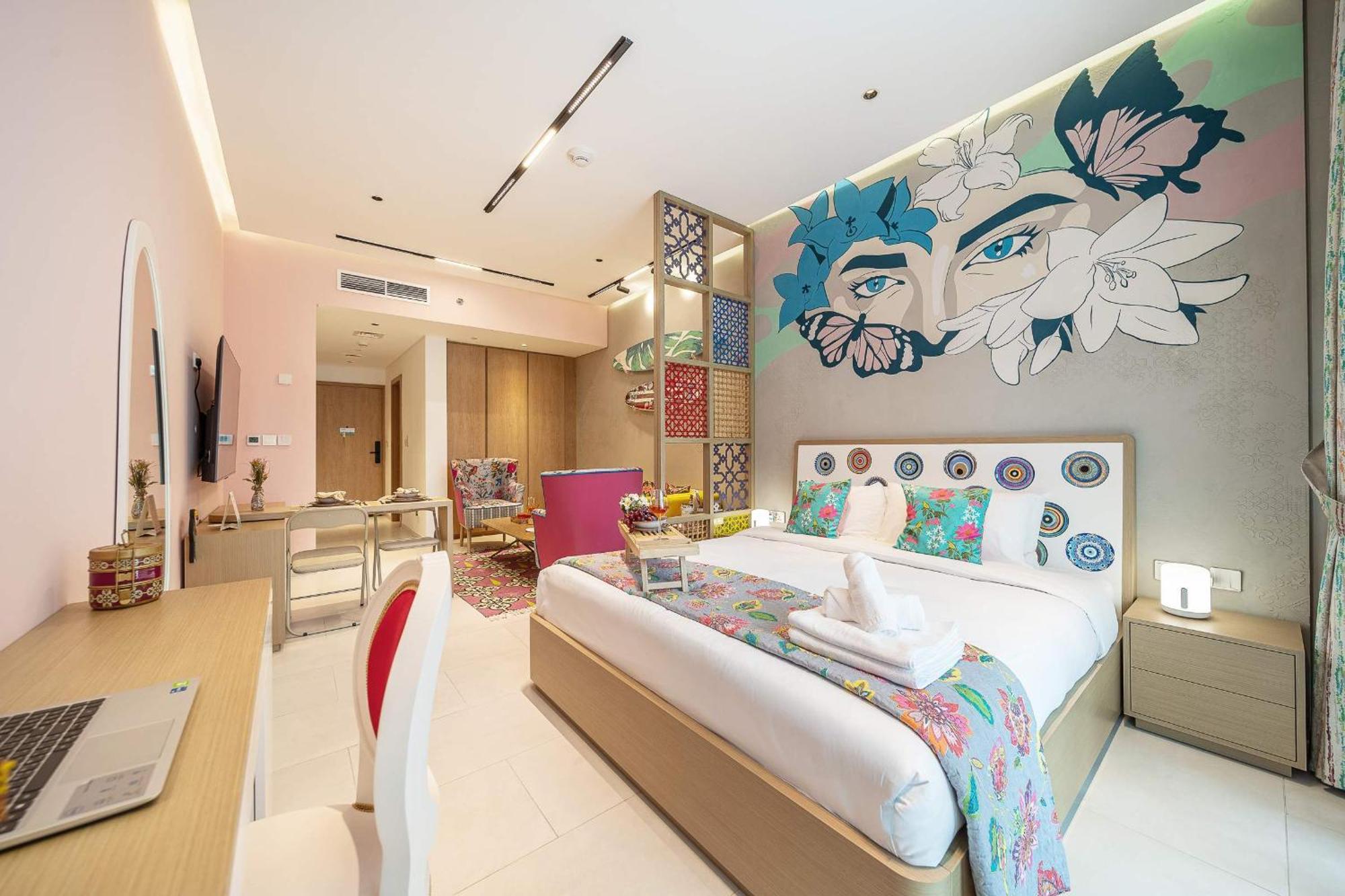Airstay - Vibrant With Canal Views - Near Burj Khalifa - Monthly Offer Available Apartment Dubai