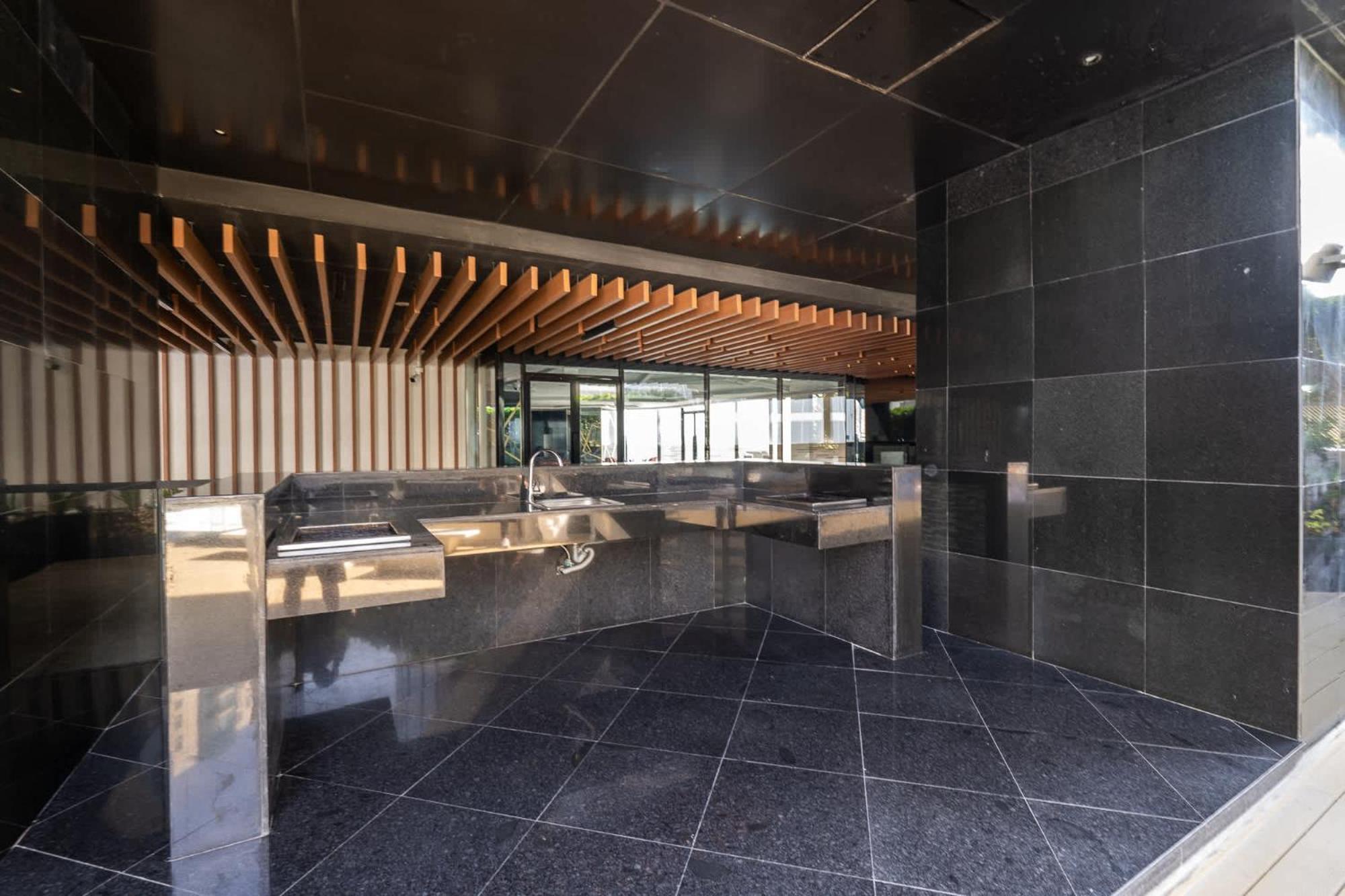 Dazzling 1 Bedroom In Golf With Stunning View Apartment *