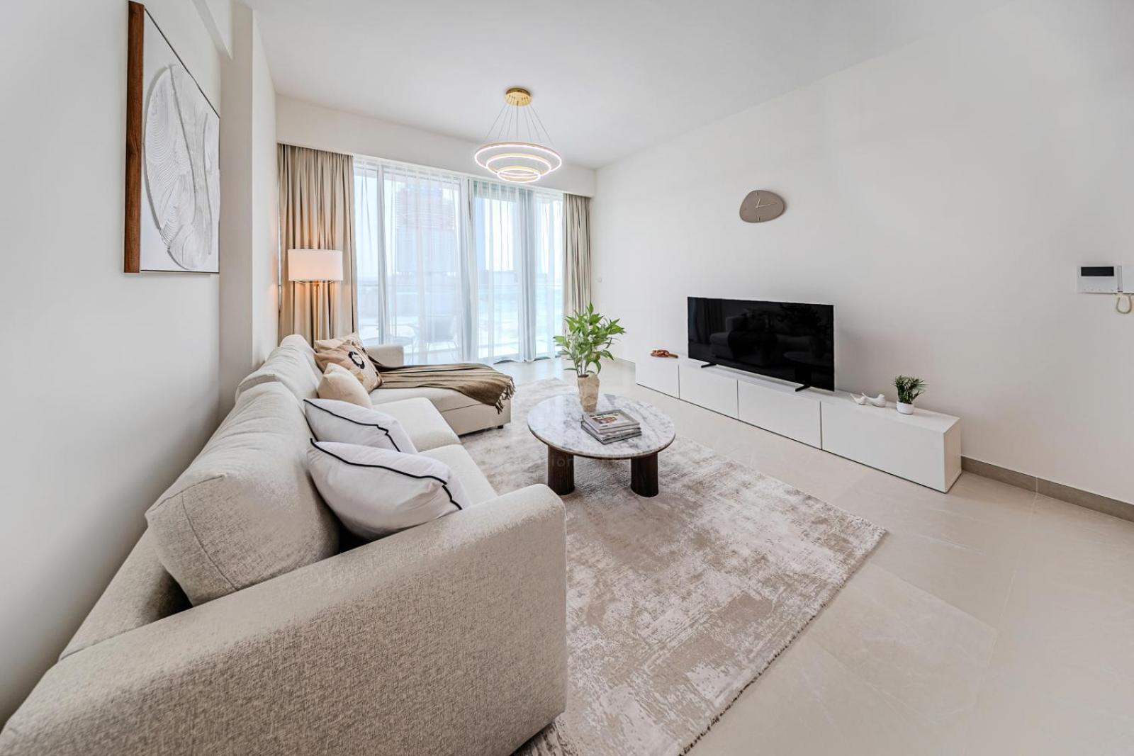 Brand New In Canal Front Wasl Apartment