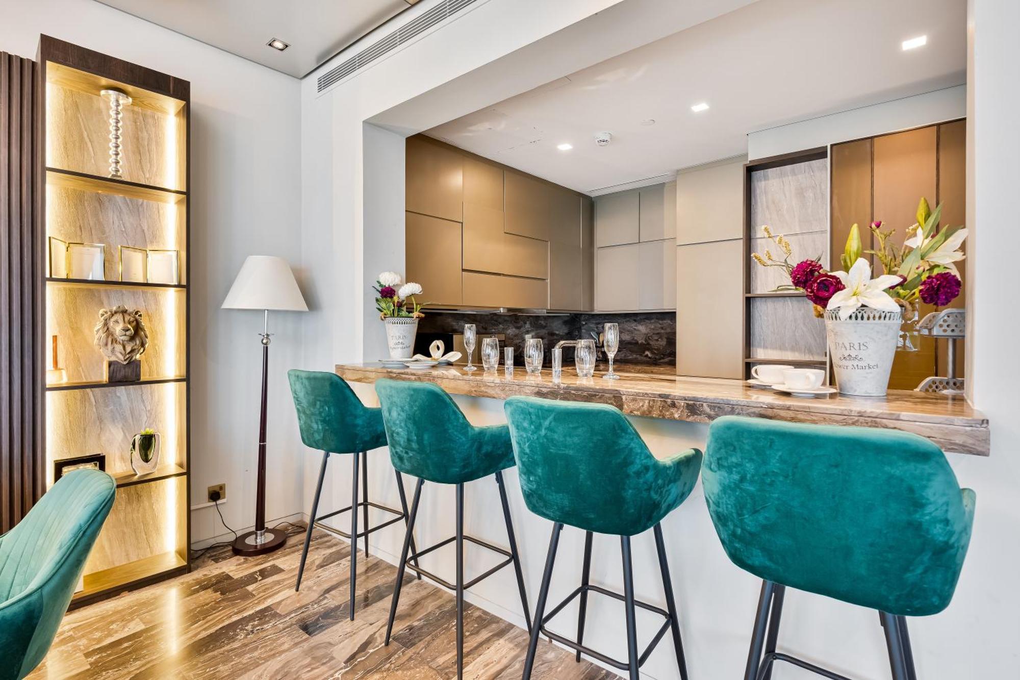 Dreaminn-2br Damac Heights With Sea View & Balcony Dubai