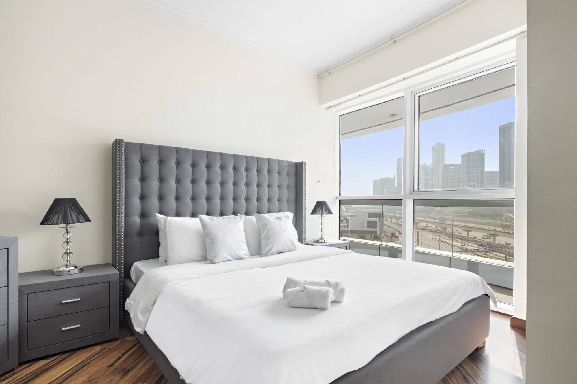 Vayk - Delightful 2 Bedroom In Jlt With Marina Views * Dubai
