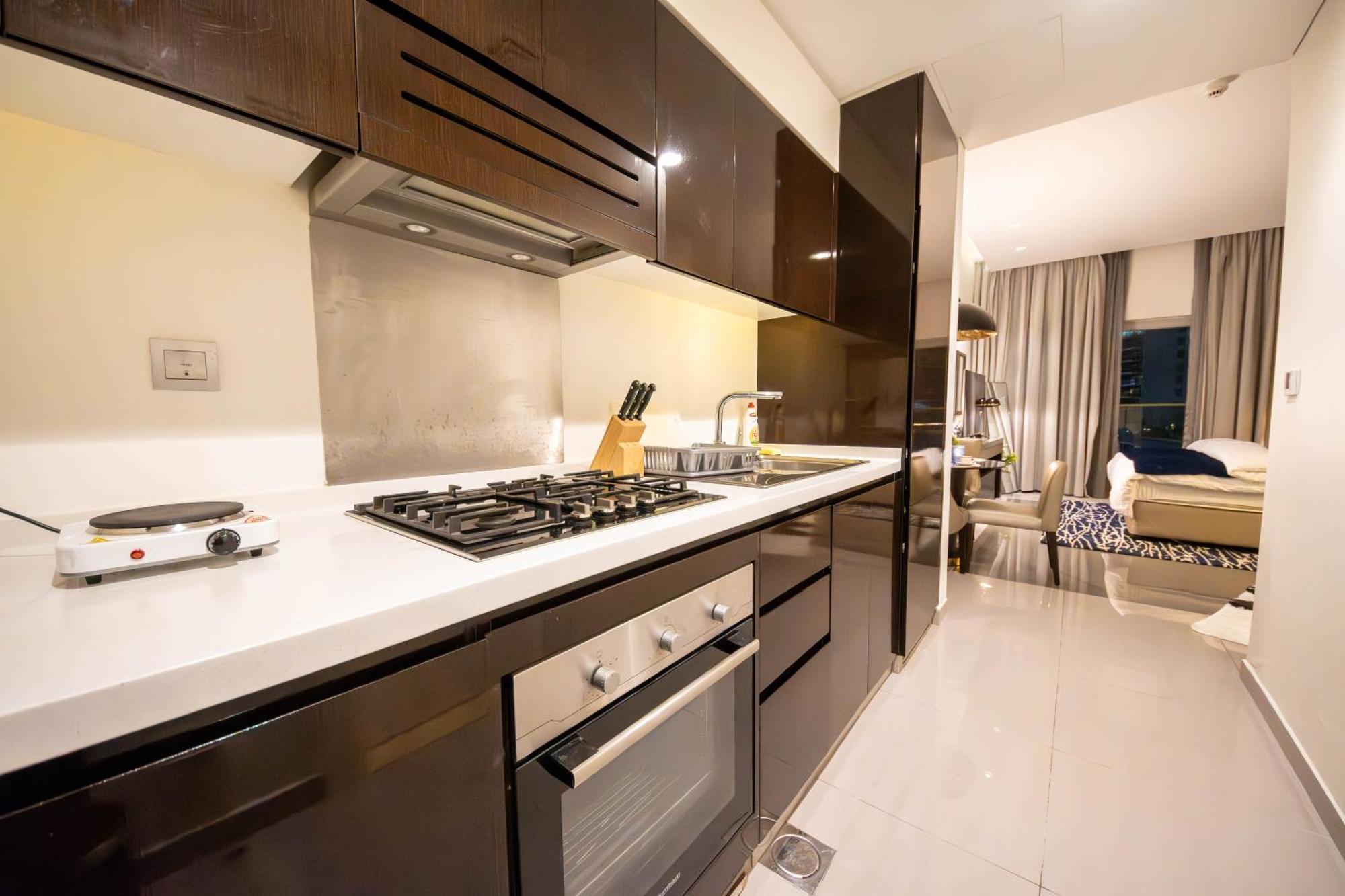 Cosy At Damac Majestine Apartment Dubai