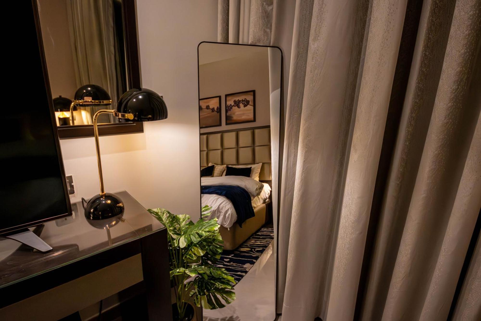 Cosy At Damac Majestine Apartment Dubai