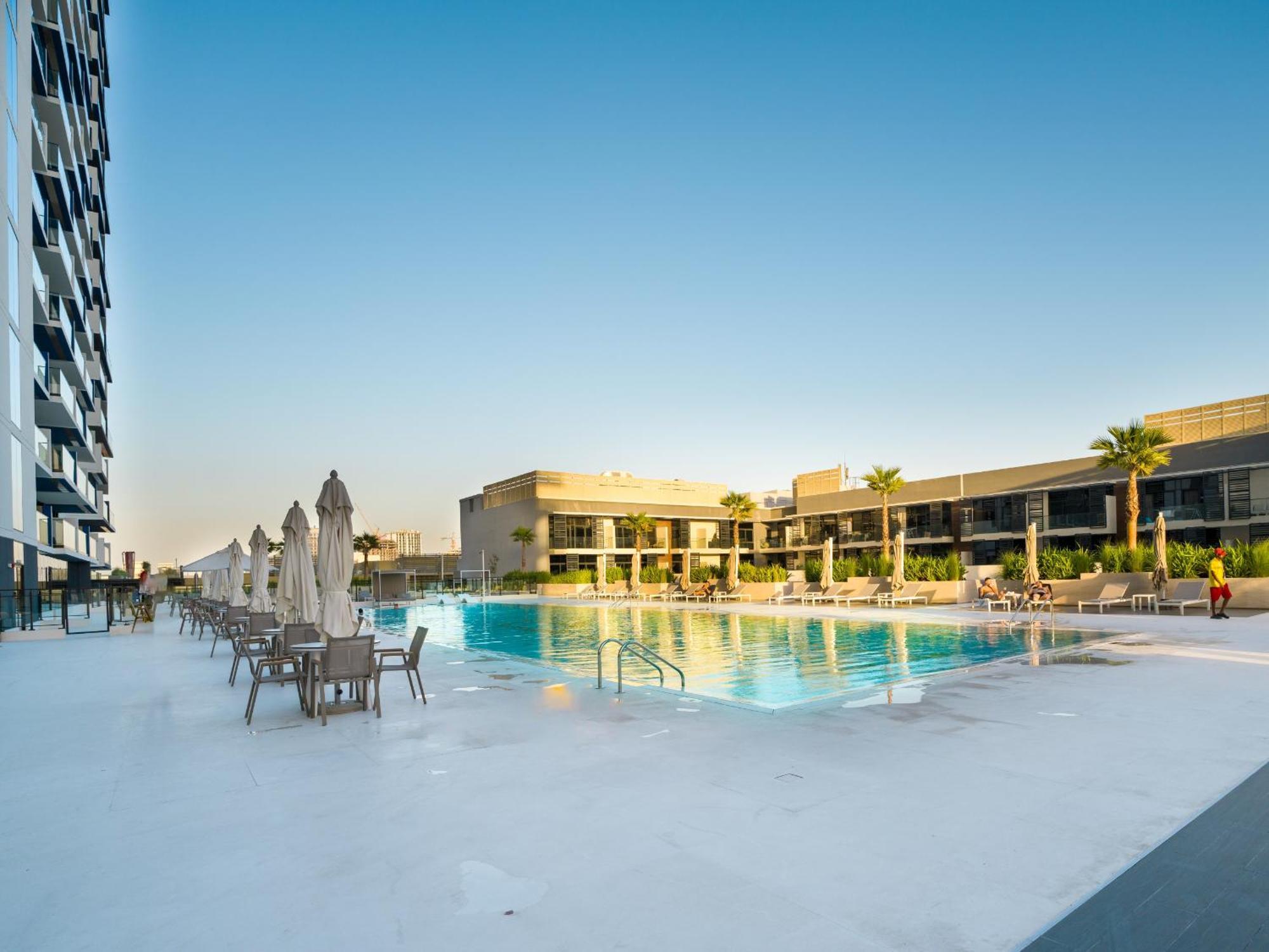 Easygo-serene 1bdr With Terrace Binghatti Corner Jvc * Dubai
