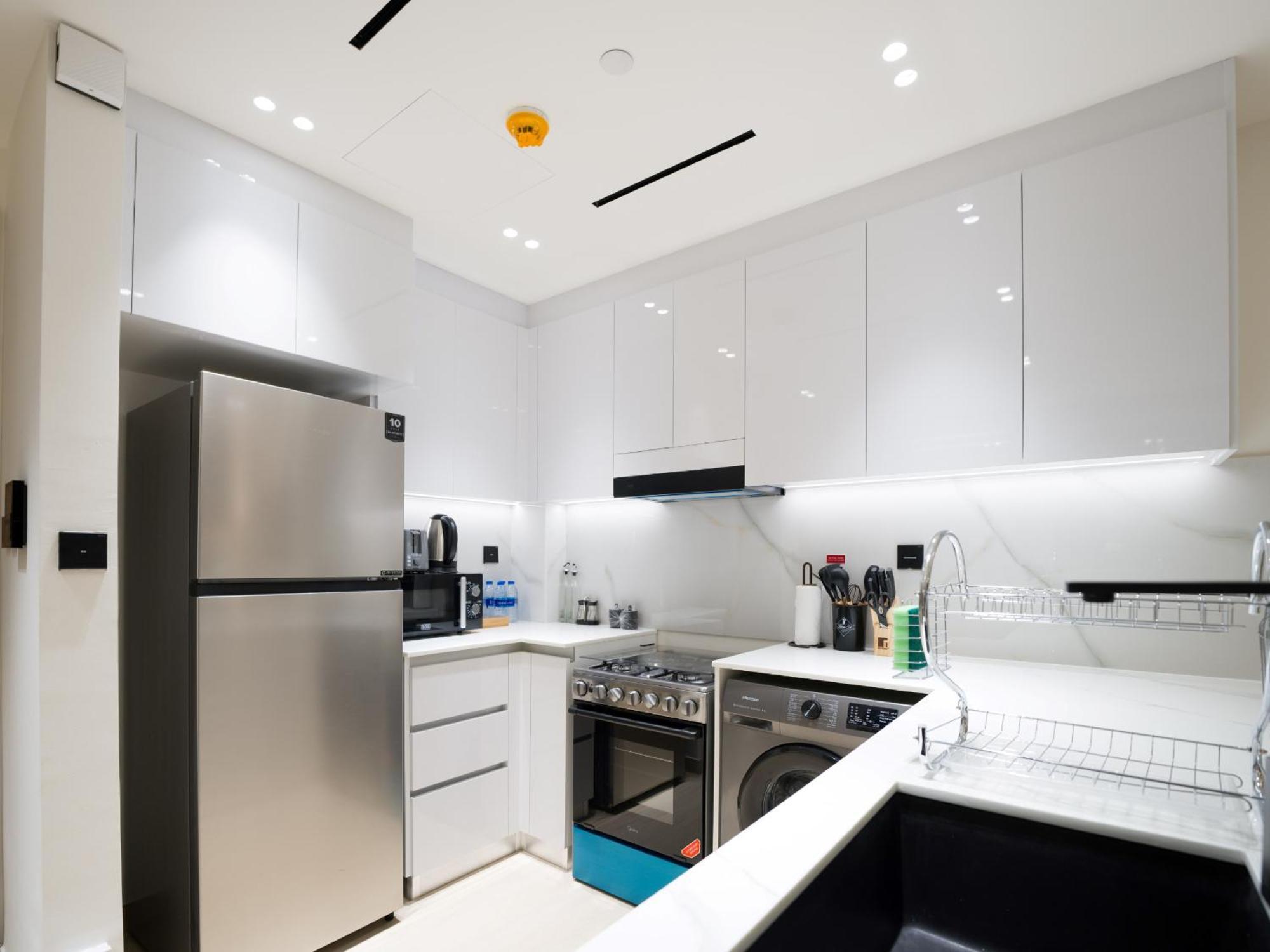 Easygo-serene 1bdr With Terrace Binghatti Corner Jvc Apartment Dubai