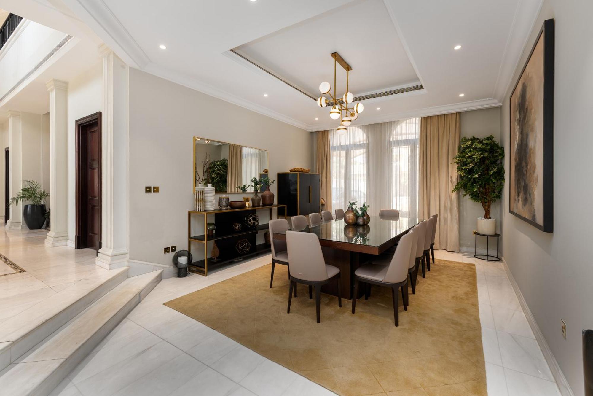 Villa Frond D, Beachfront Villa, Palm Jumeirah - Mint Homes