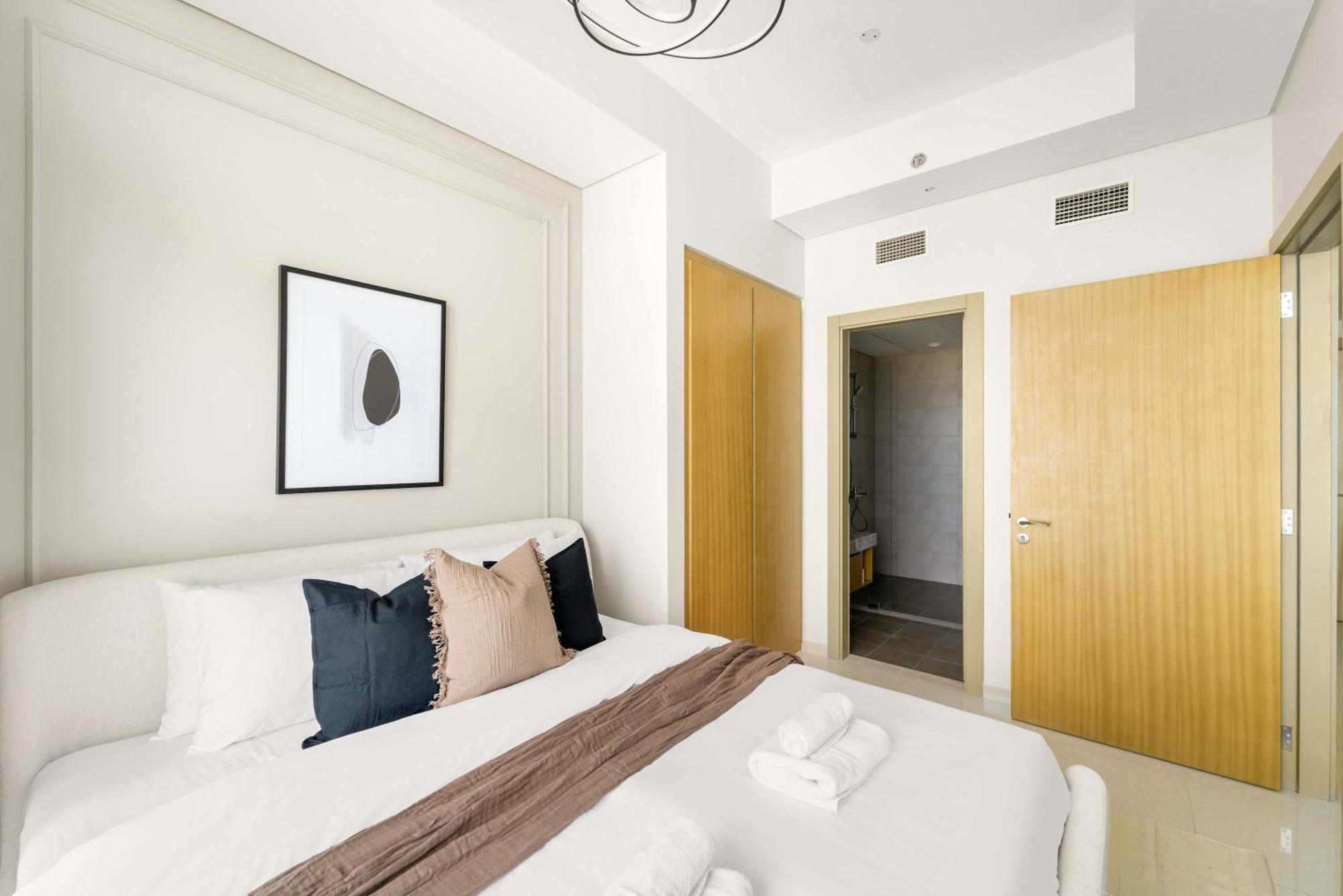 Silkhaus Elite 2br Near Safa Park In Aykon Apartment