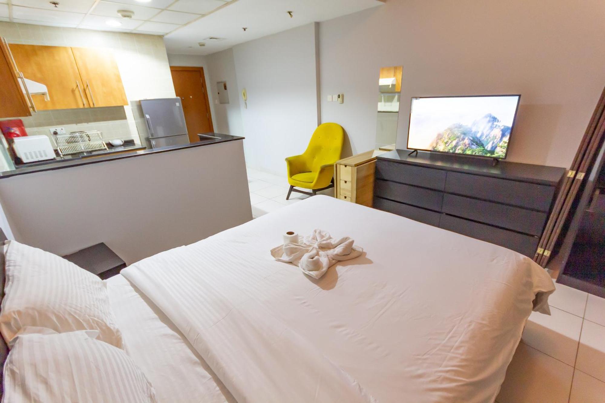 Homestay Deluxe For Rent At Marina View Towers