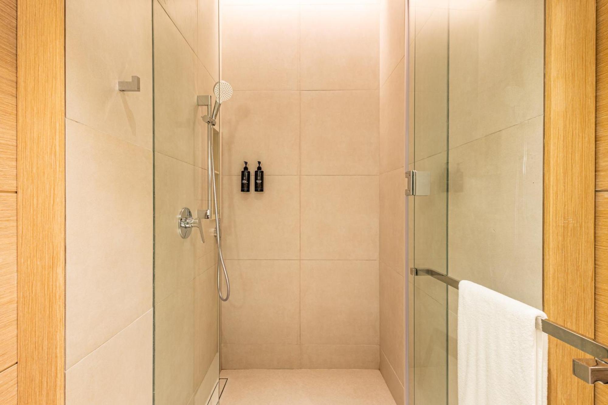 High-floor Luxury 2br, Sea View, Address Jbr Apartment Dubai