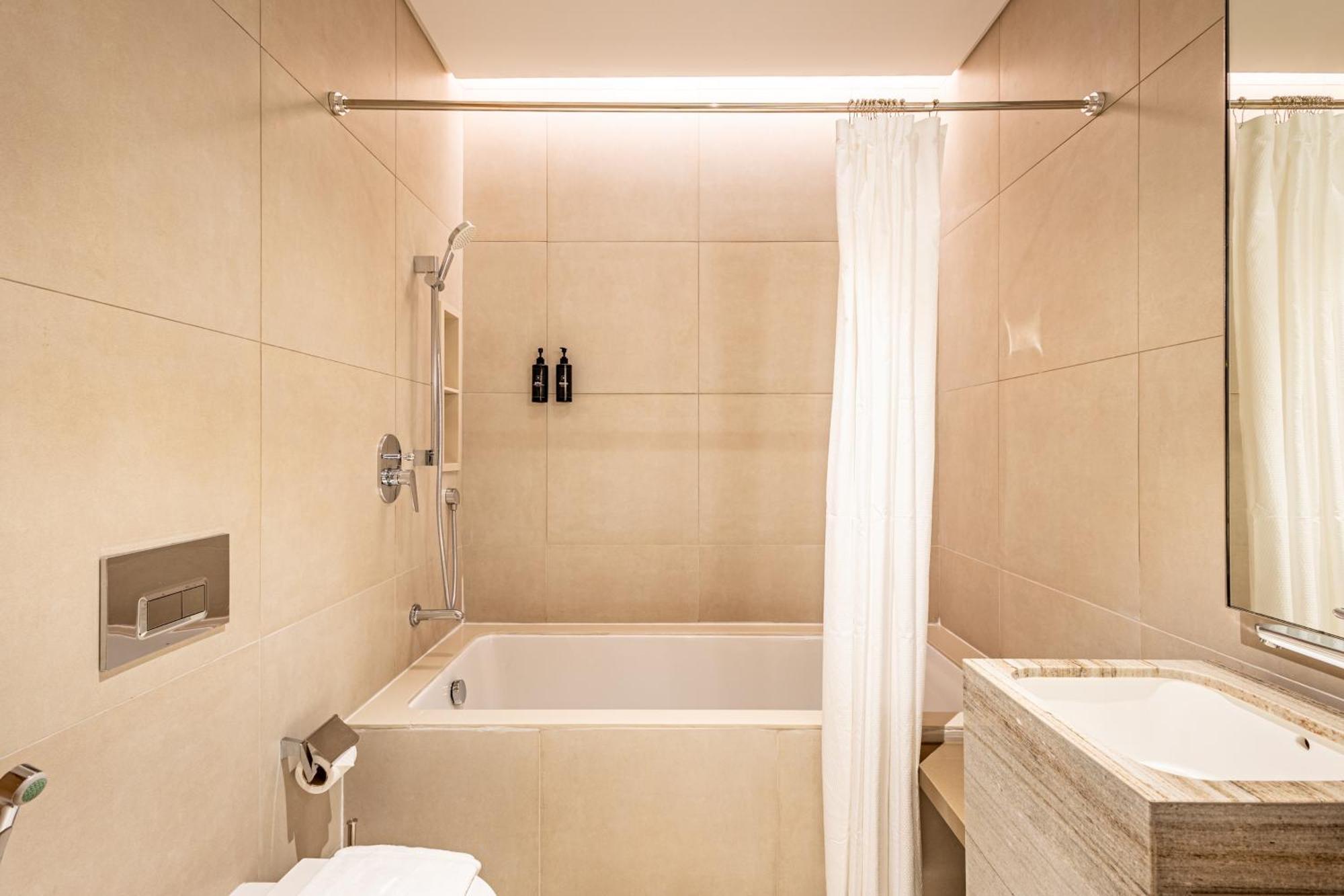 High-floor Luxury 2br, Sea View, Address Jbr Apartment *