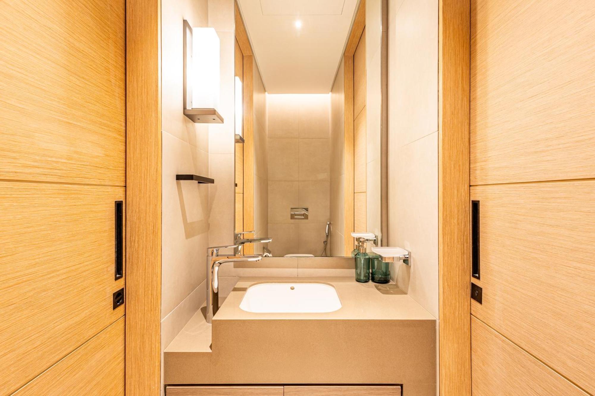 High-floor Luxury 2br, Sea View, Address Jbr *