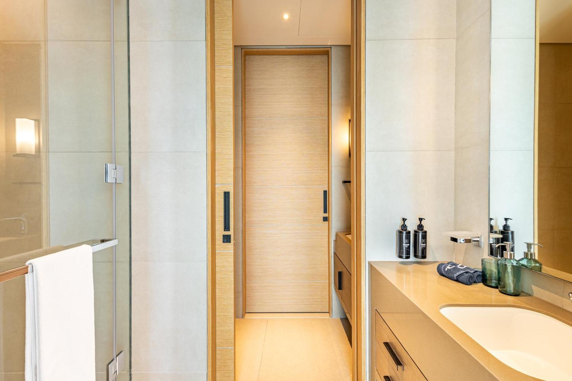 High-floor Luxury 2br, Sea View, Address Jbr Apartment Dubai