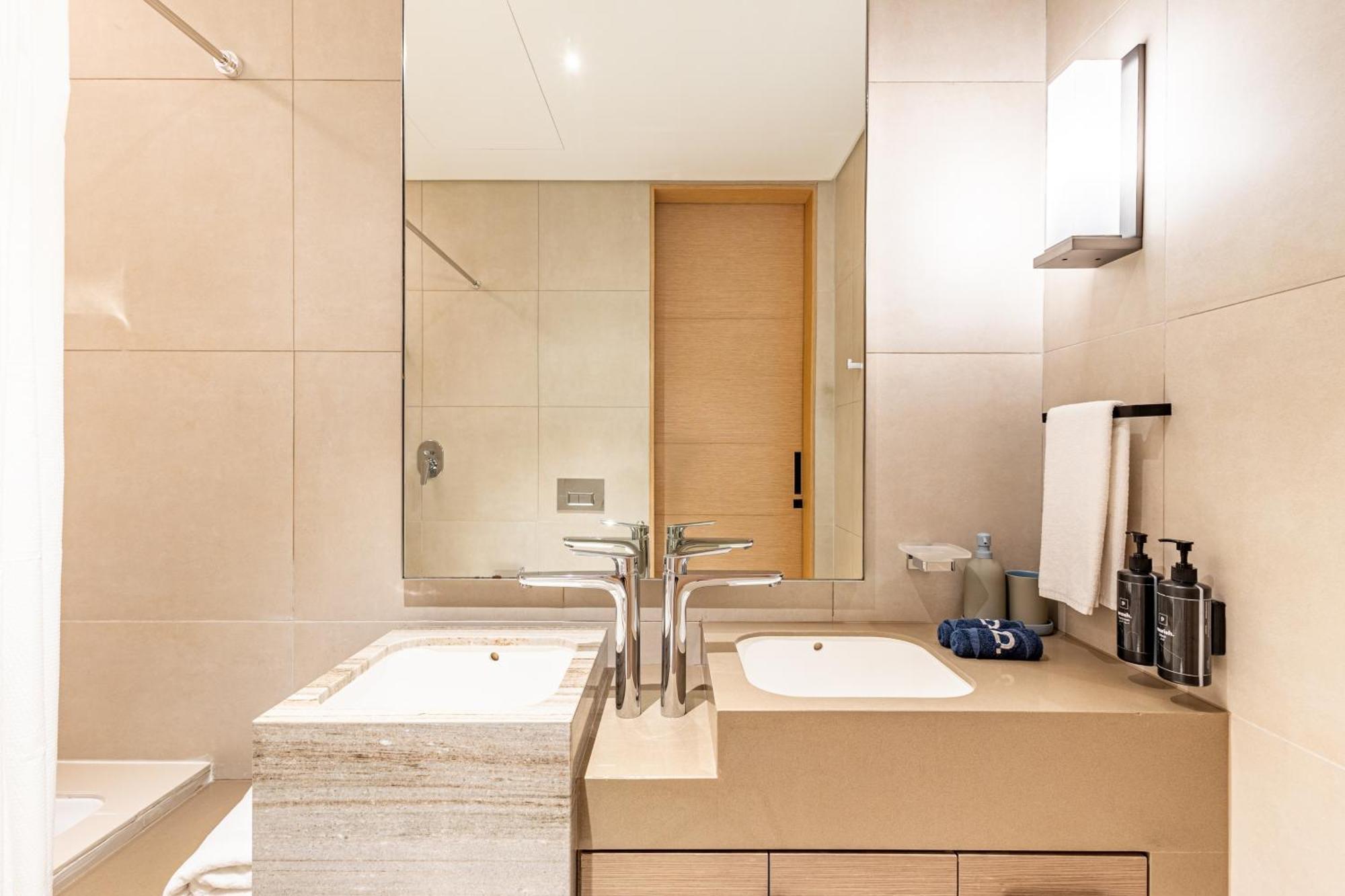 High-floor Luxury 2br, Sea View, Address Jbr * Dubai