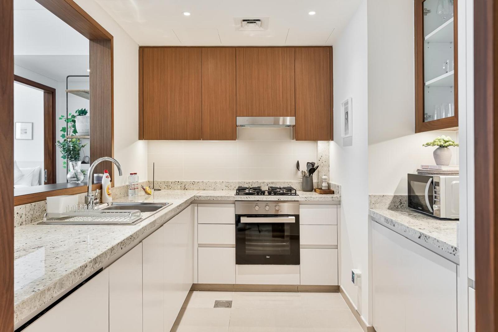 Apartment Stylish 1br With Pool, Gym, Bbq Area & Playground *