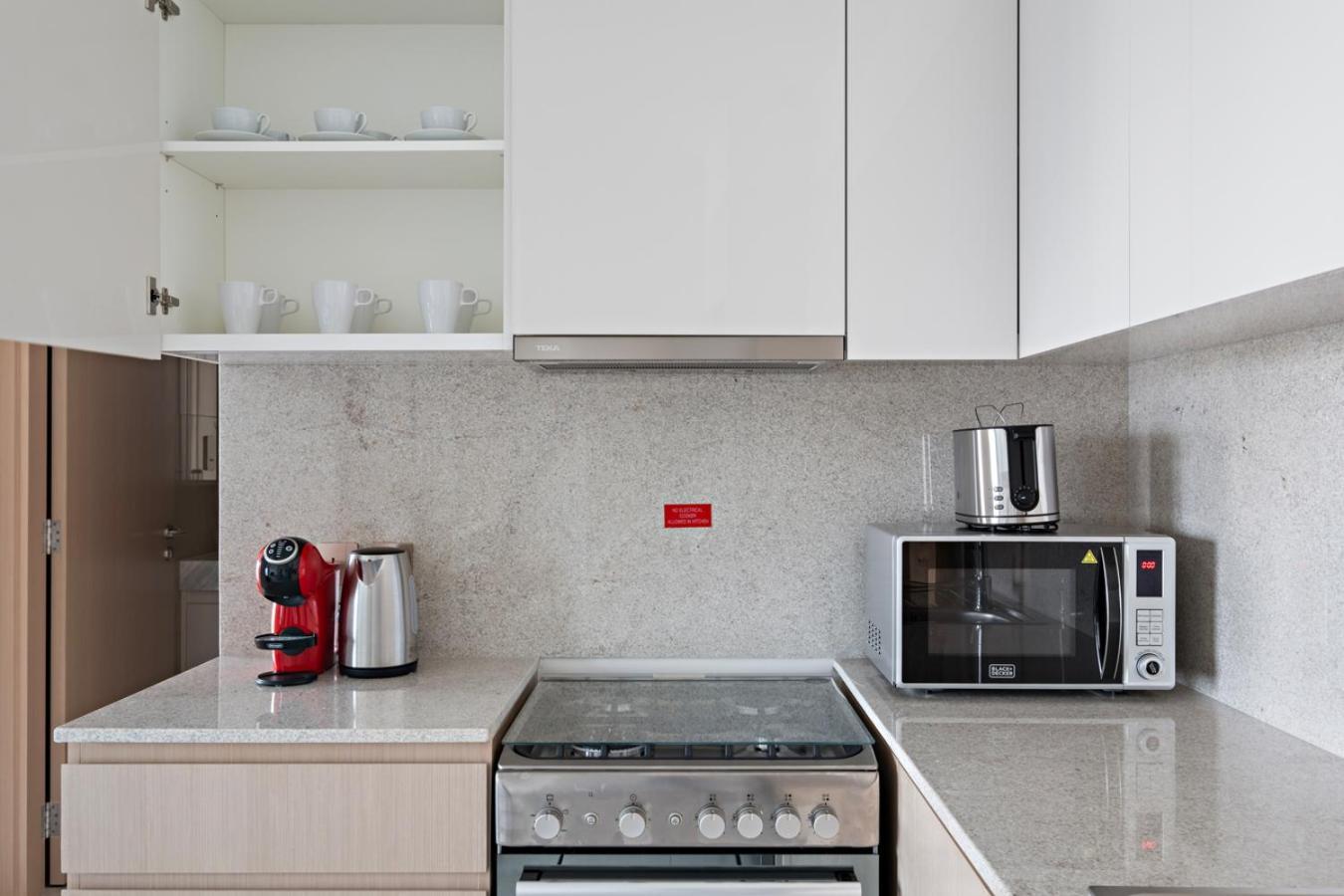 Stonetree - New In Prime Location *
