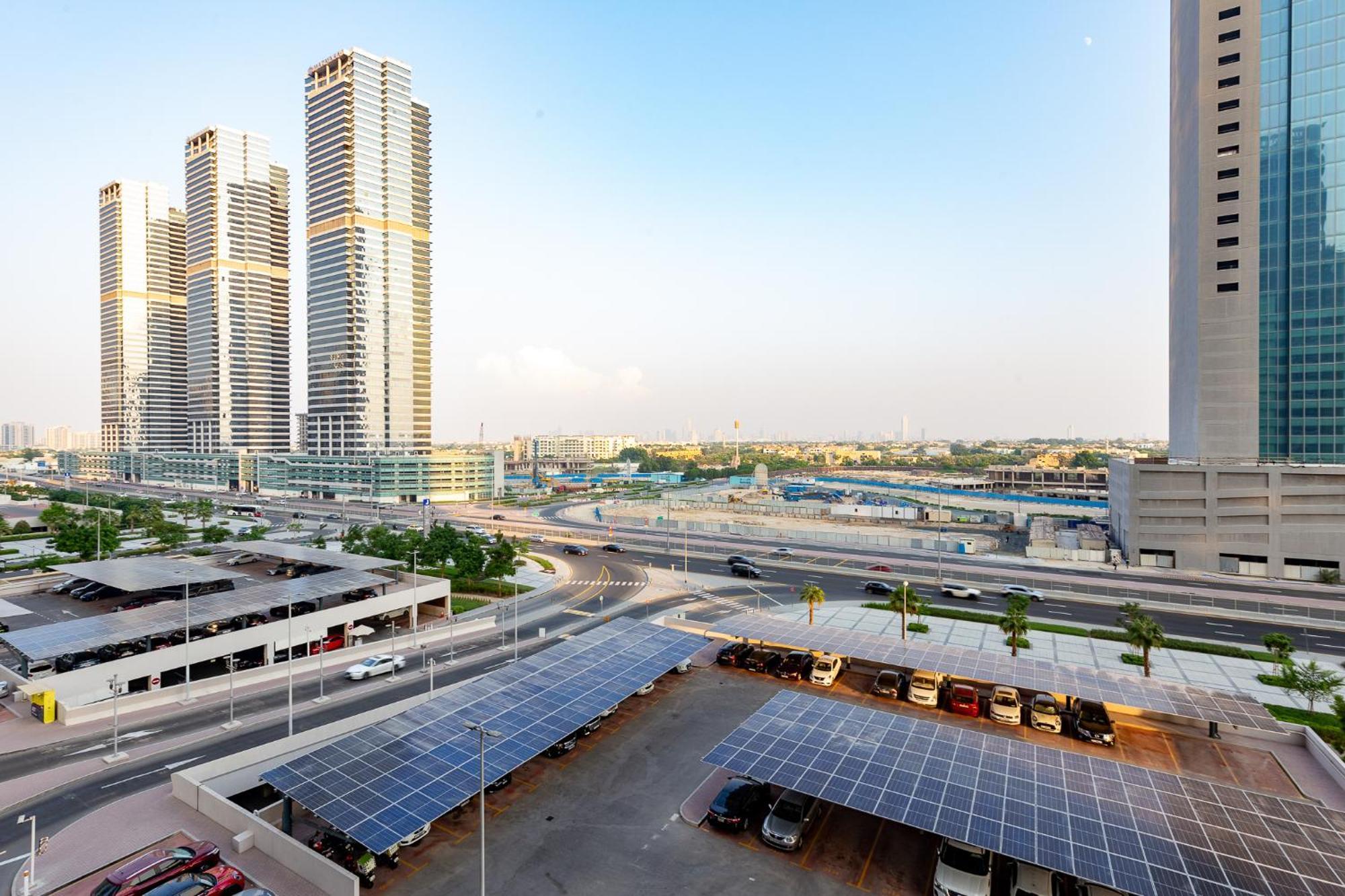 Apartment Beautiful Newly Renovated - Jlt *