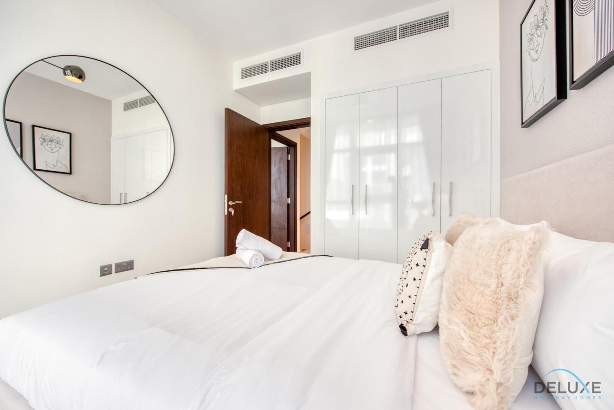 Restful 3br Townhouse At Damac Hills 2 Dubailand By Deluxe Homes Apartment Dubai