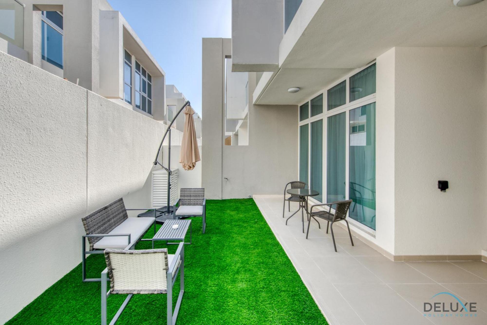 Apartment Restful 3br Townhouse At Damac Hills 2 Dubailand By Deluxe Homes *