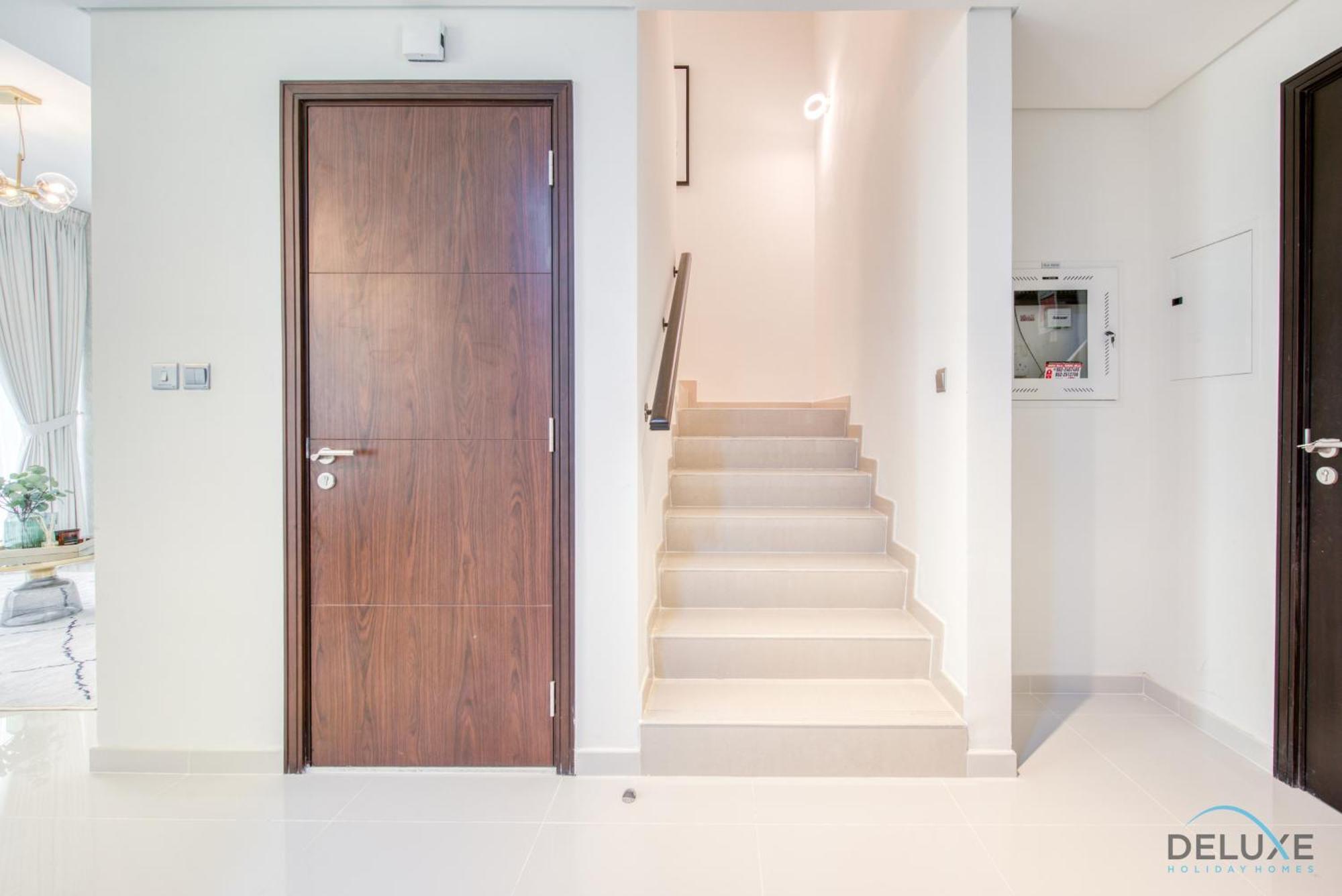 Restful 3br Townhouse At Damac Hills 2 Dubailand By Deluxe Homes Apartment Dubai